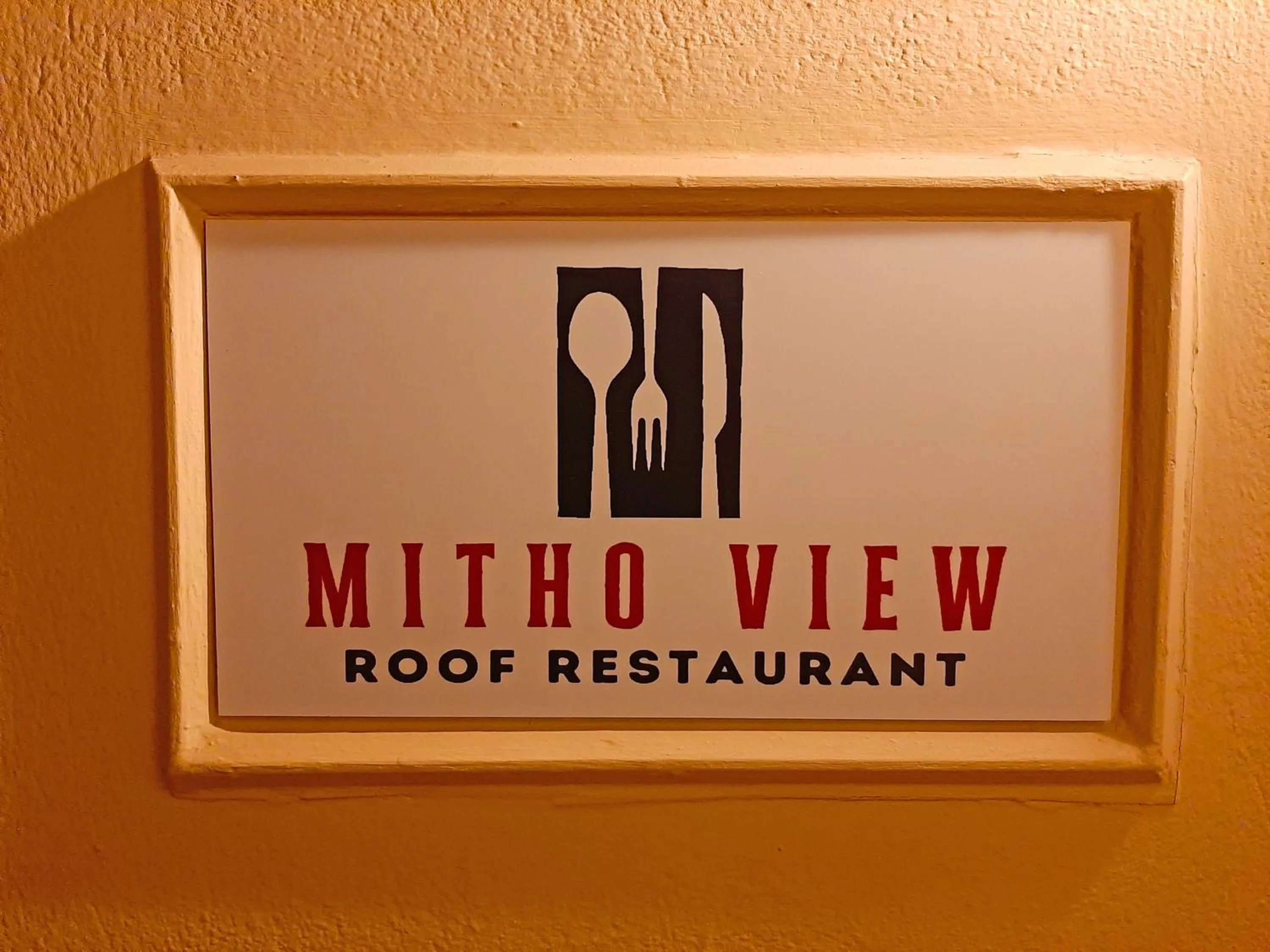 Restaurant/places to eat in Mitho Hotel Spa
