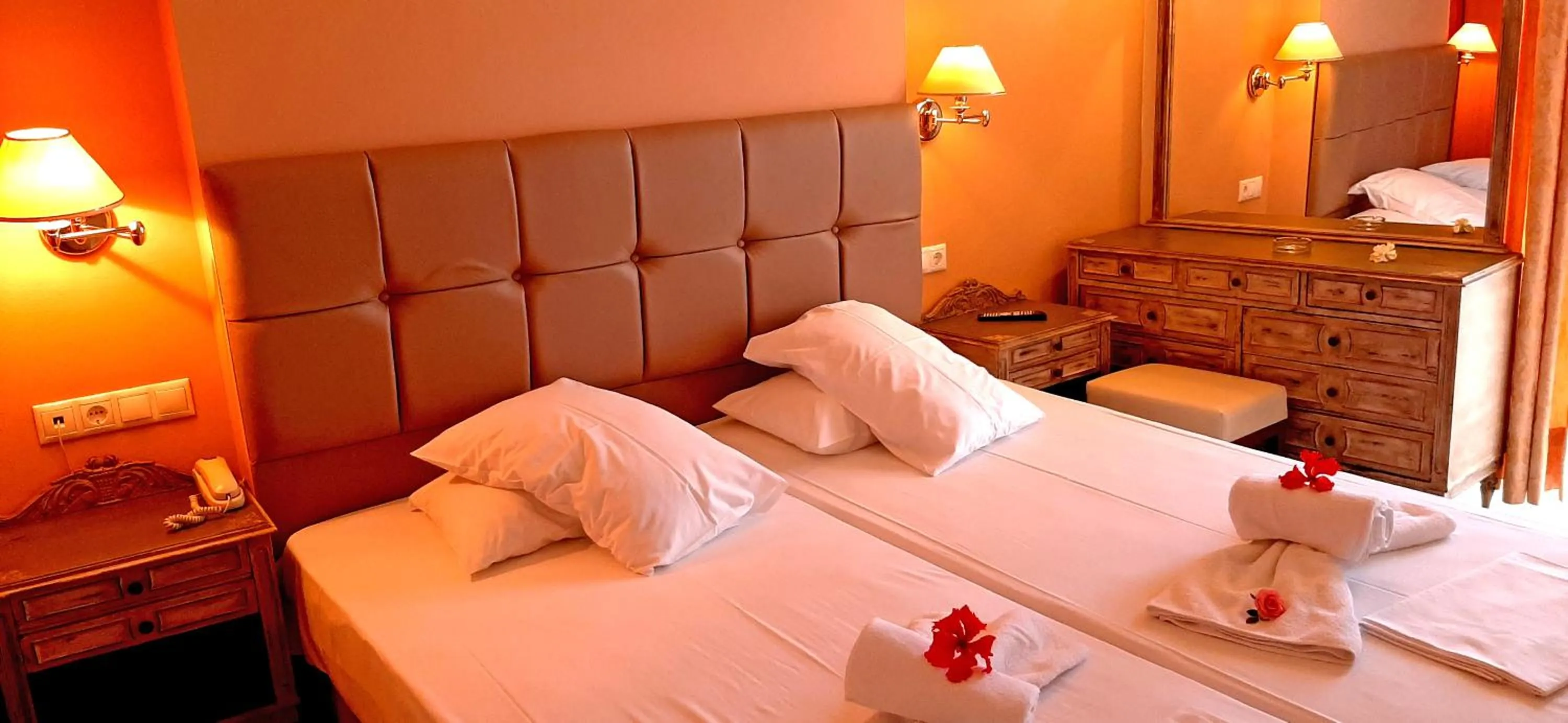Bedroom, Bed in Mitho Hotel Spa