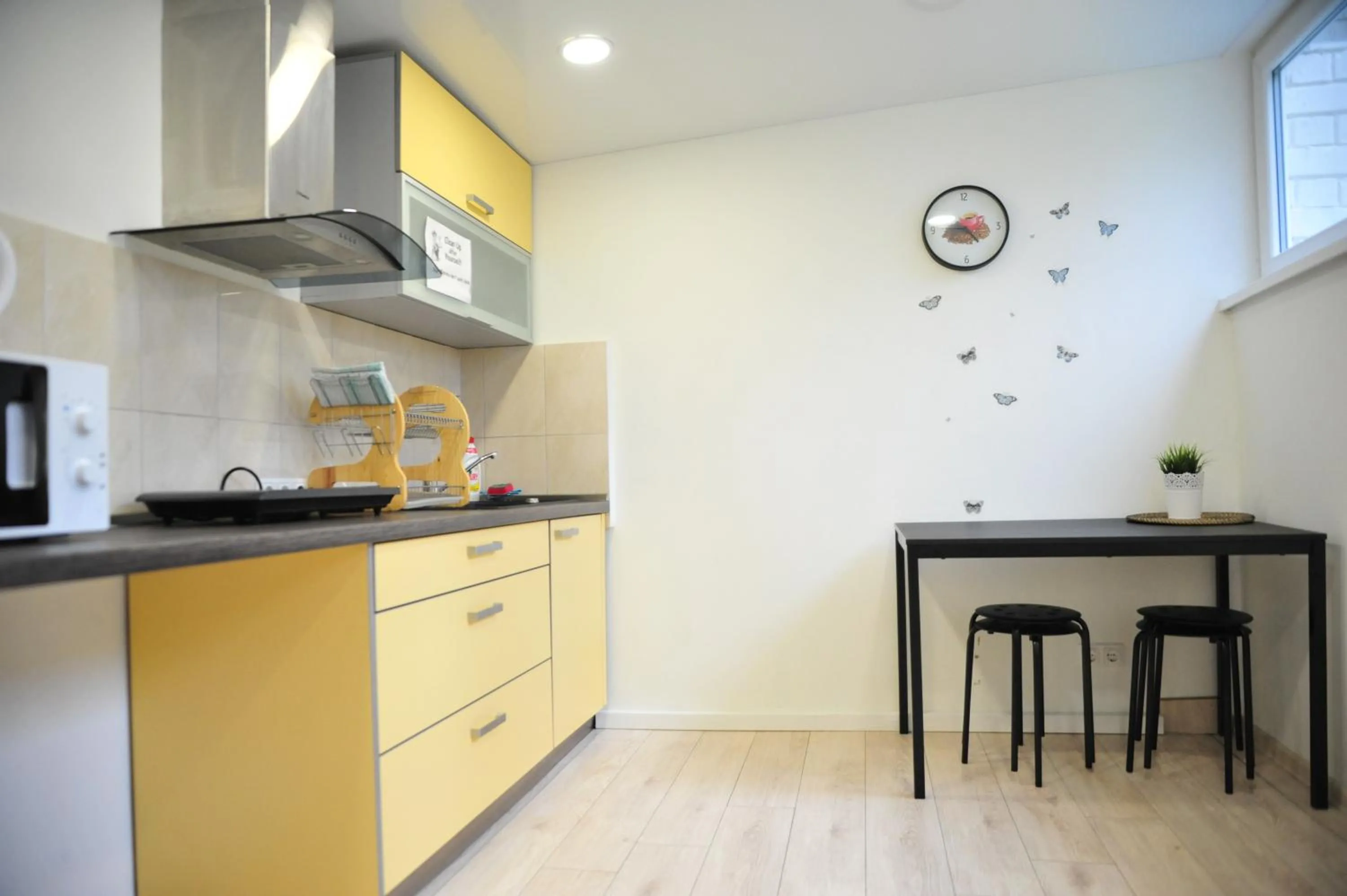 Kitchen or kitchenette in Savan House "Easy Kaunas"