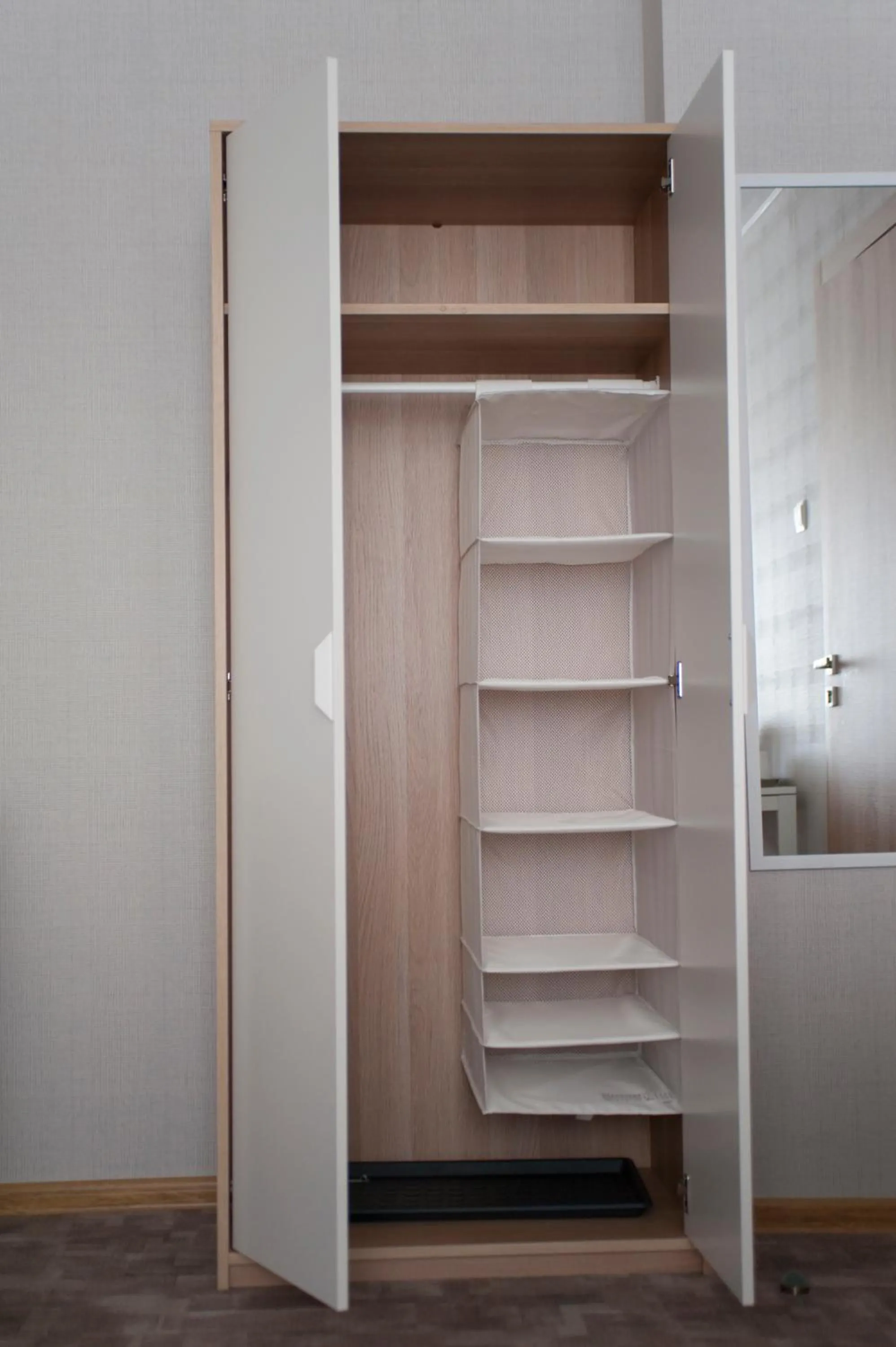 wardrobe in Savan House "Easy Kaunas"
