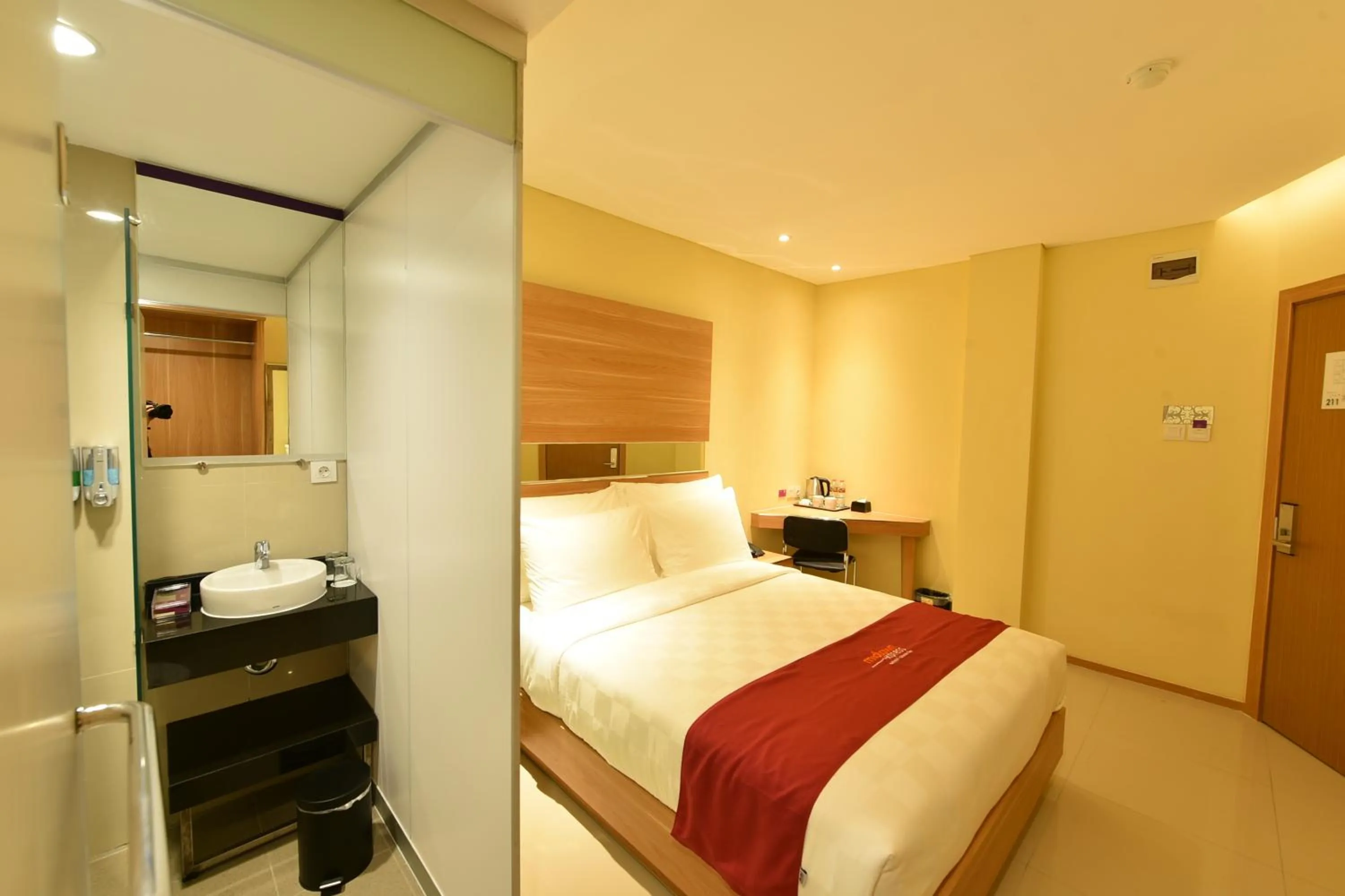 Bedroom, Bed in Midtown Xpress Balikpapan