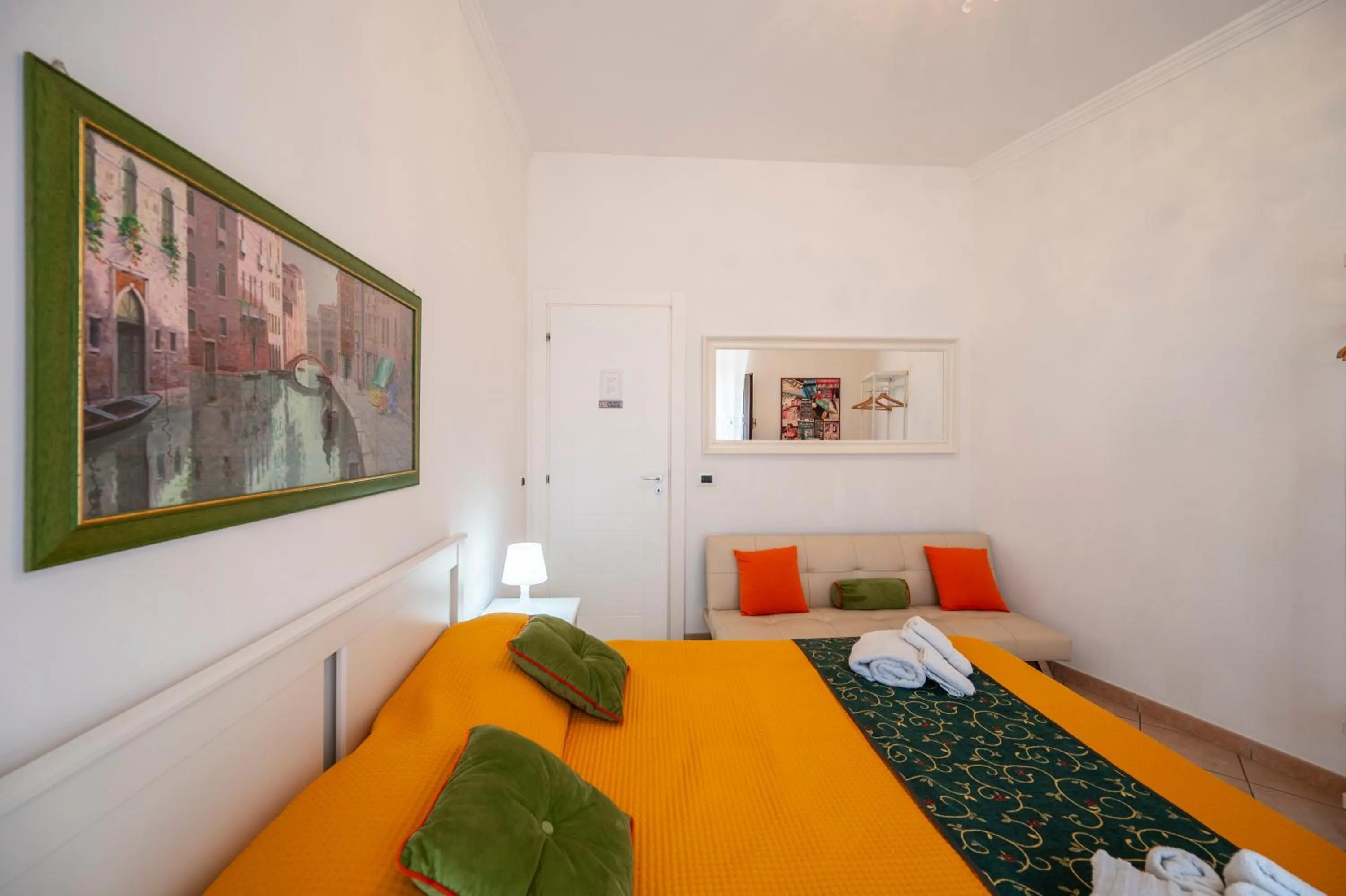 Bed in Zanzibar - Charming Rooms and Apartments