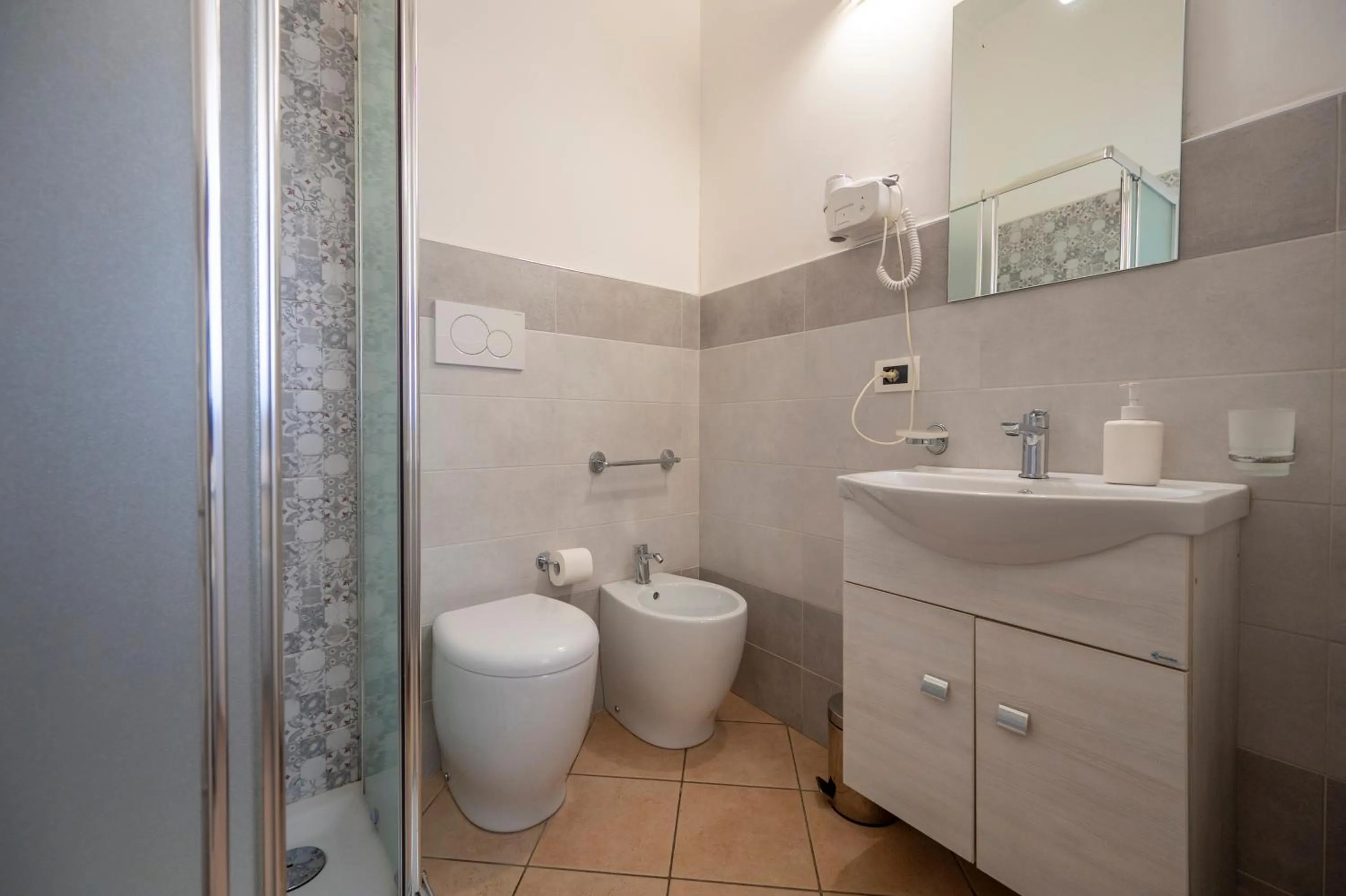 Shower in Zanzibar - Charming Rooms and Apartments