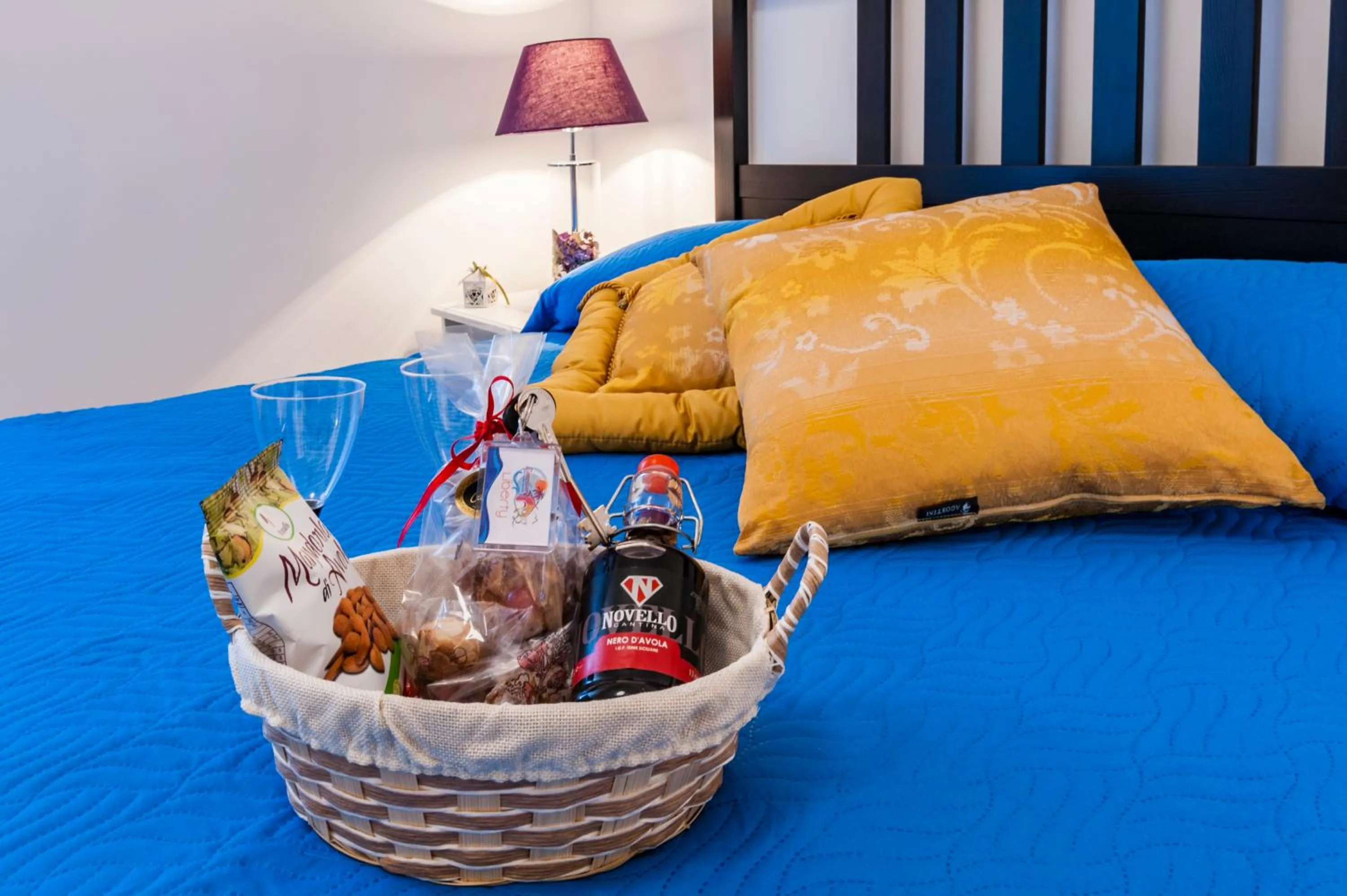 Bed in Zanzibar - Charming Rooms and Apartments