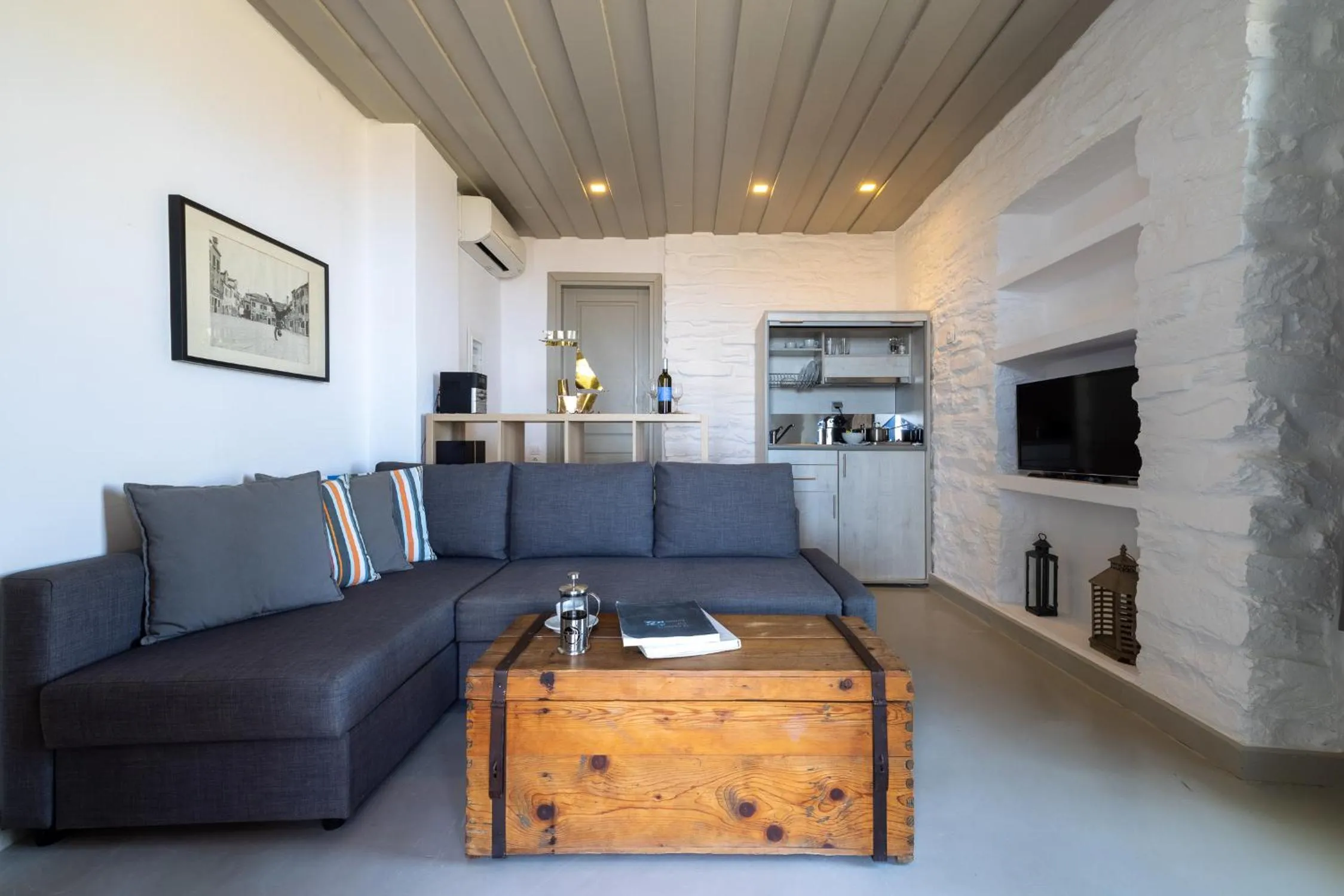 Kitchen or kitchenette in Kea Village Suites & Villas