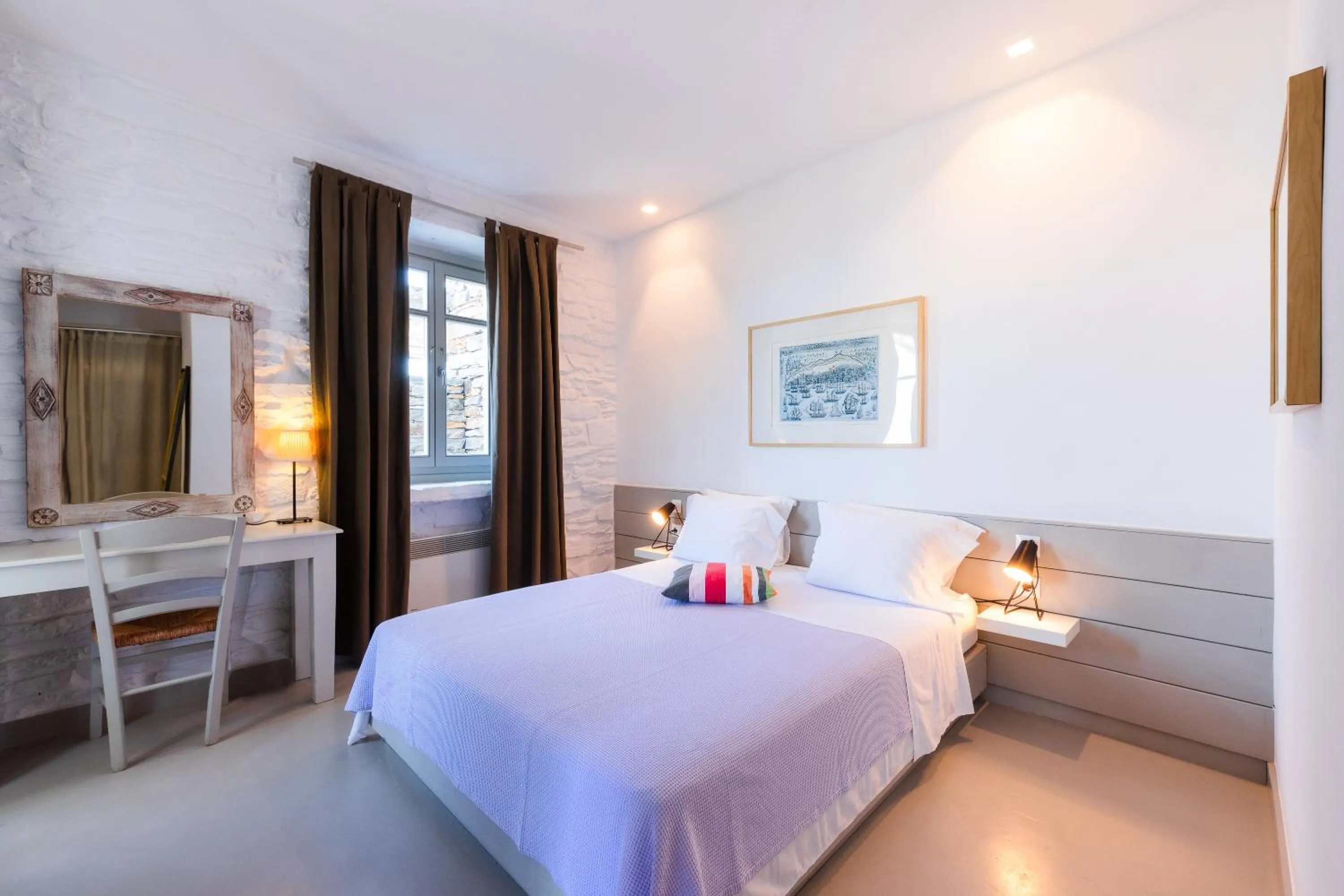 Bed in Kea Village Suites & Villas