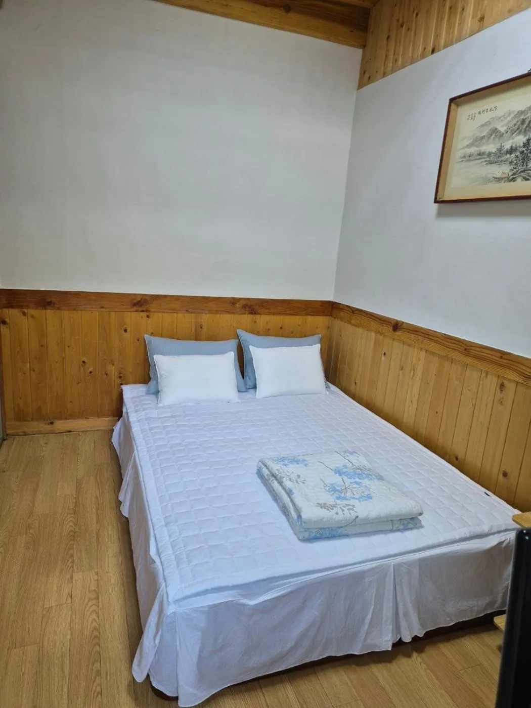 Bed in Starlight Rest Area