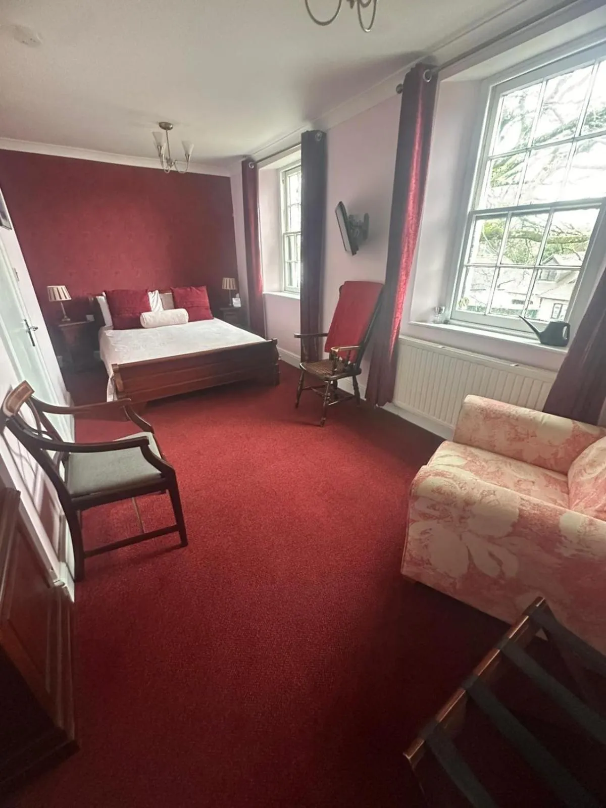 Bed in Manor Inn Galmpton