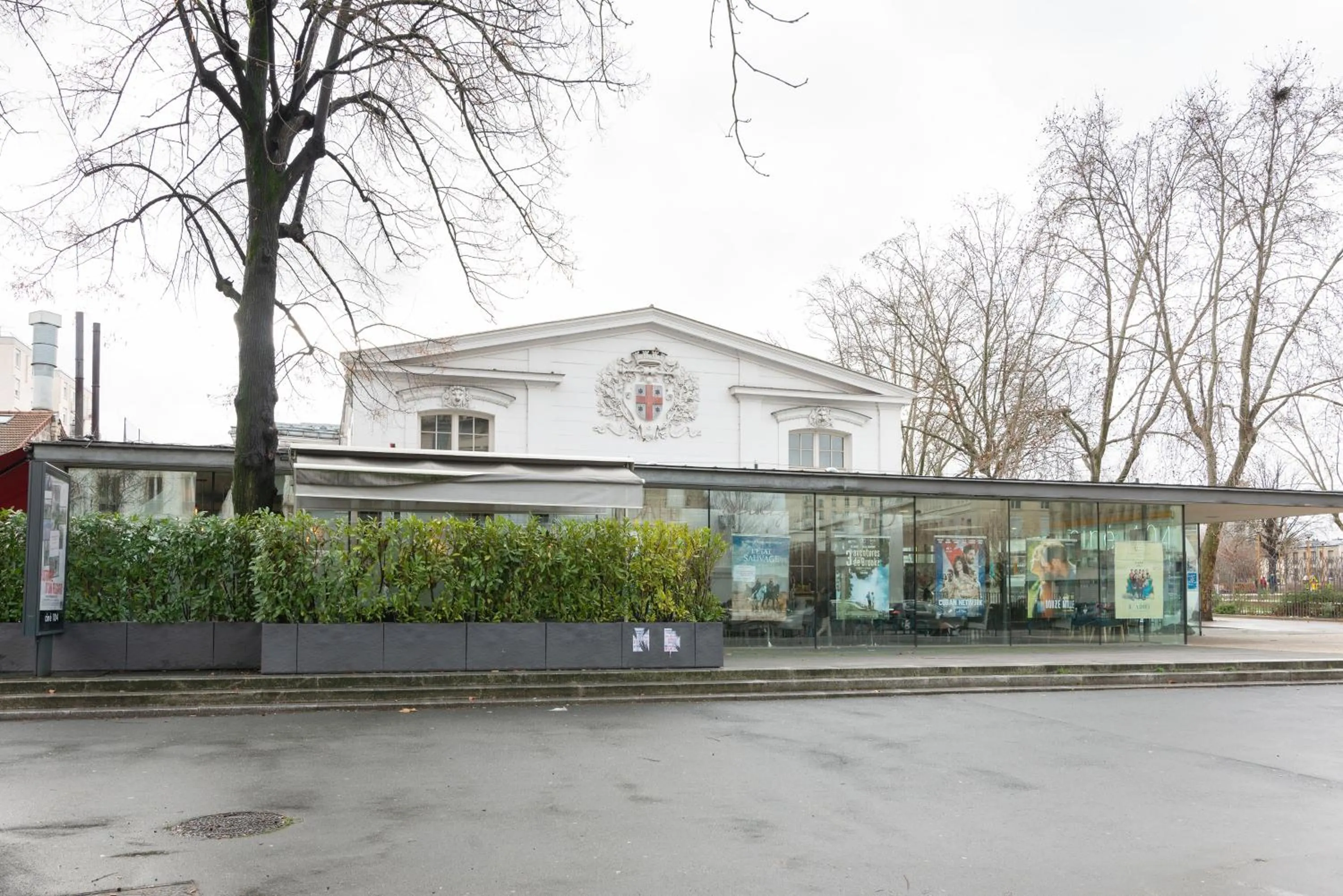 Property building in Cameleon Paris Guesthouse