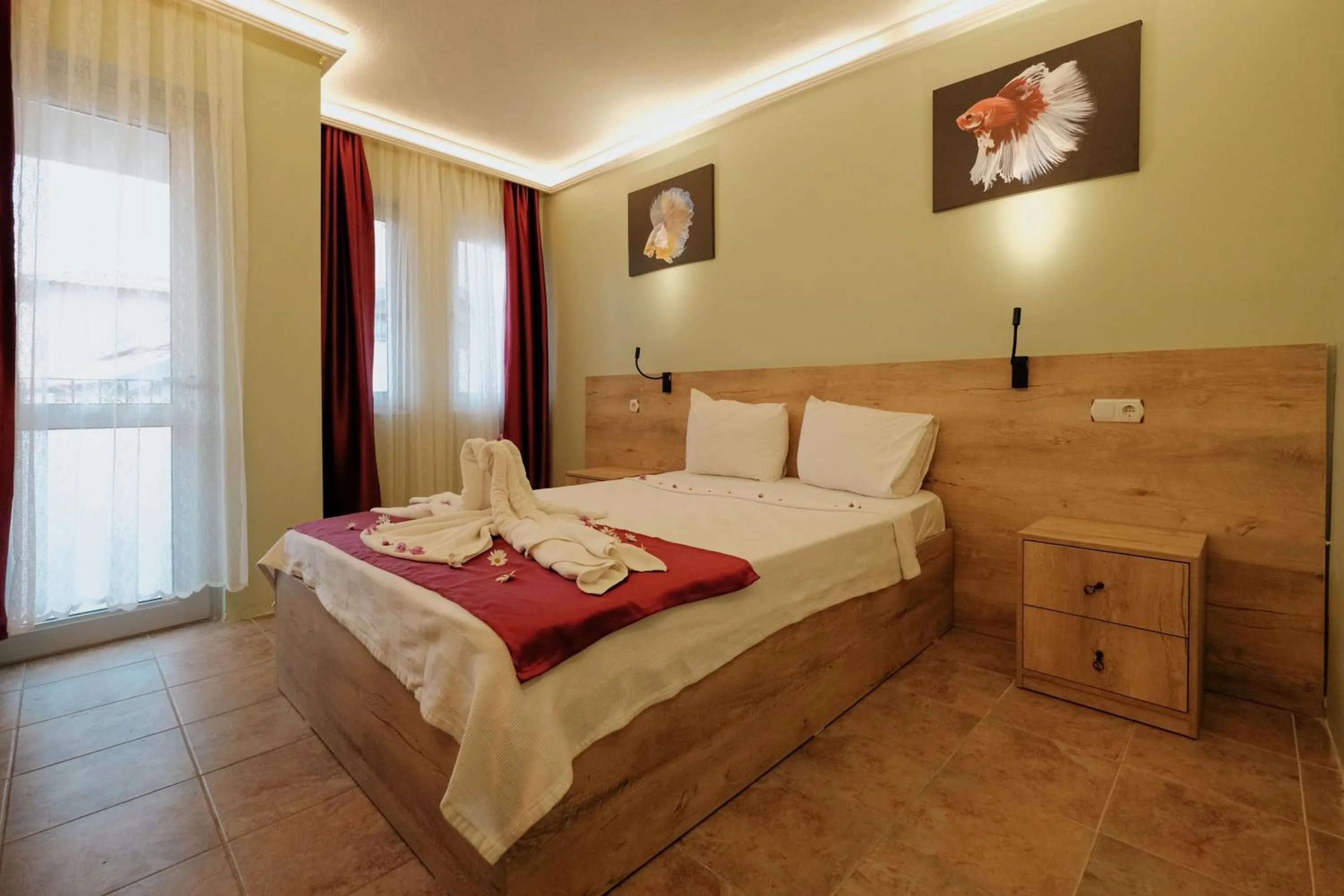 Bed in Tunacan Hotel