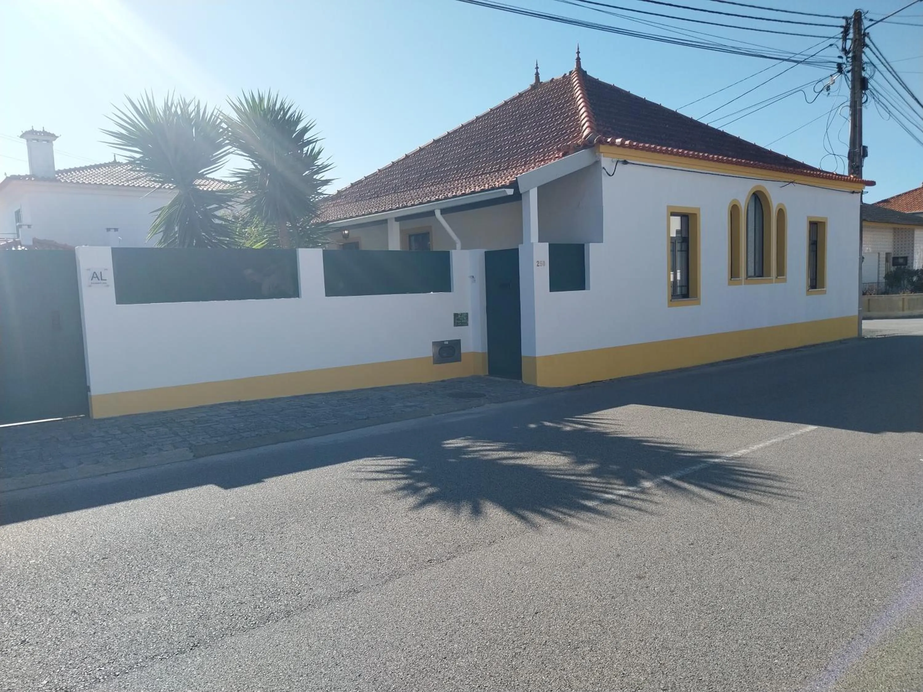 Facade/entrance in Casa dos Pingos de Mel