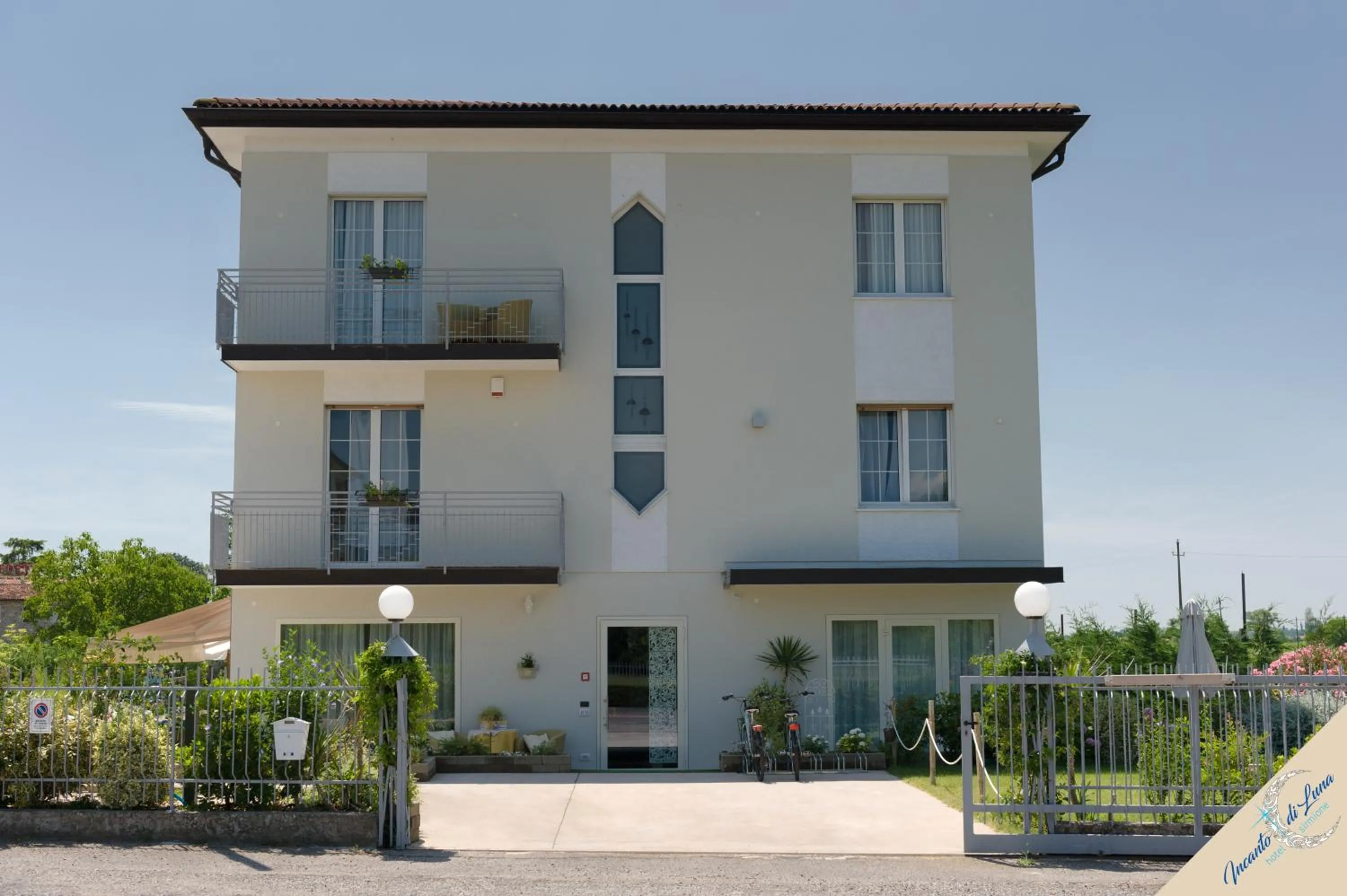 Property building in Incanto di Luna Hotel