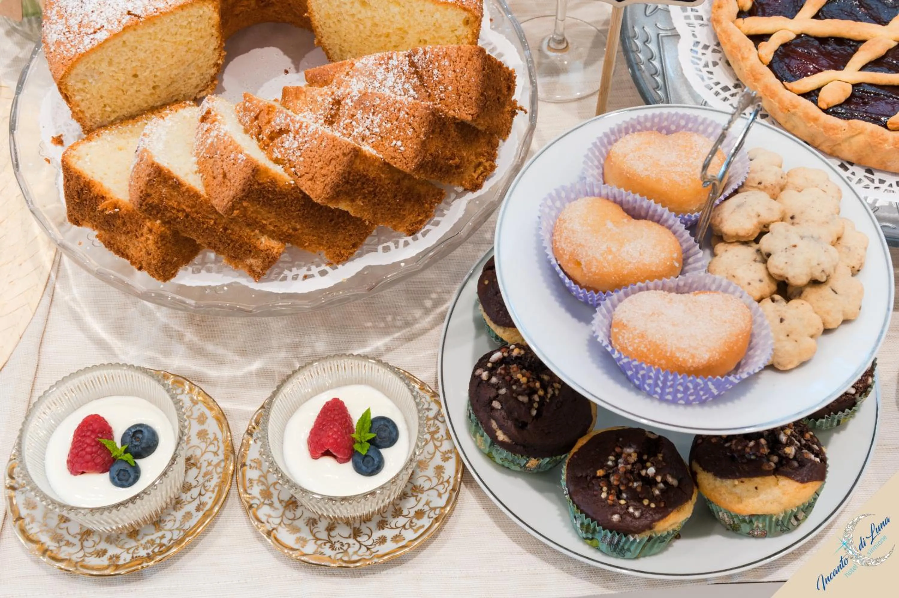 Food and drinks in Incanto di Luna Hotel