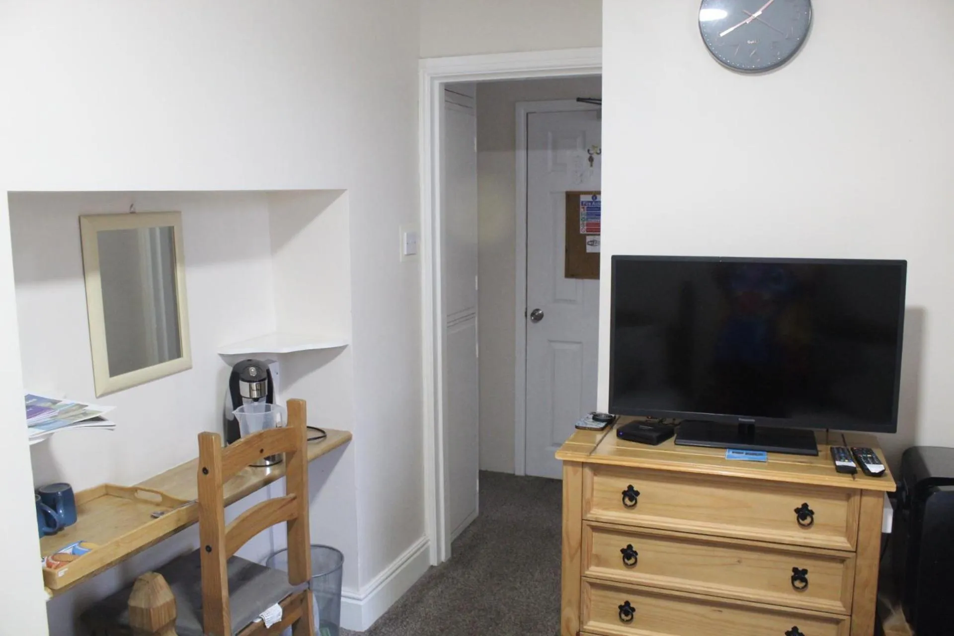 TV and multimedia in Oakwell Guest House