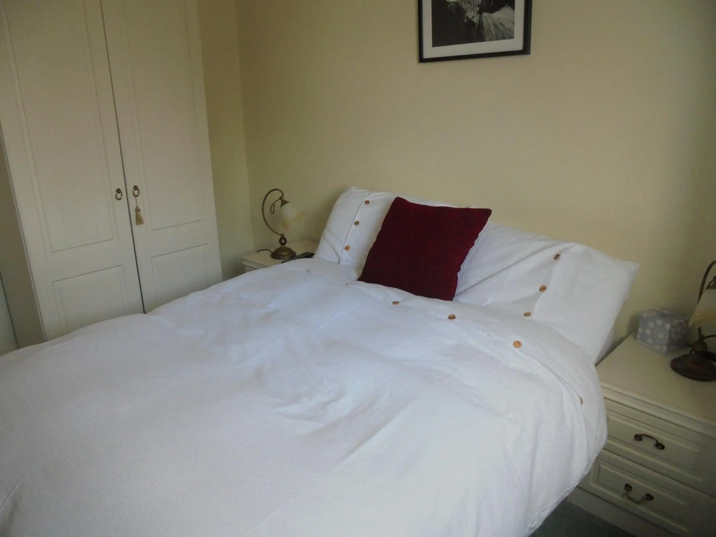 Double Room in Avondale House Double Room in Avondale House