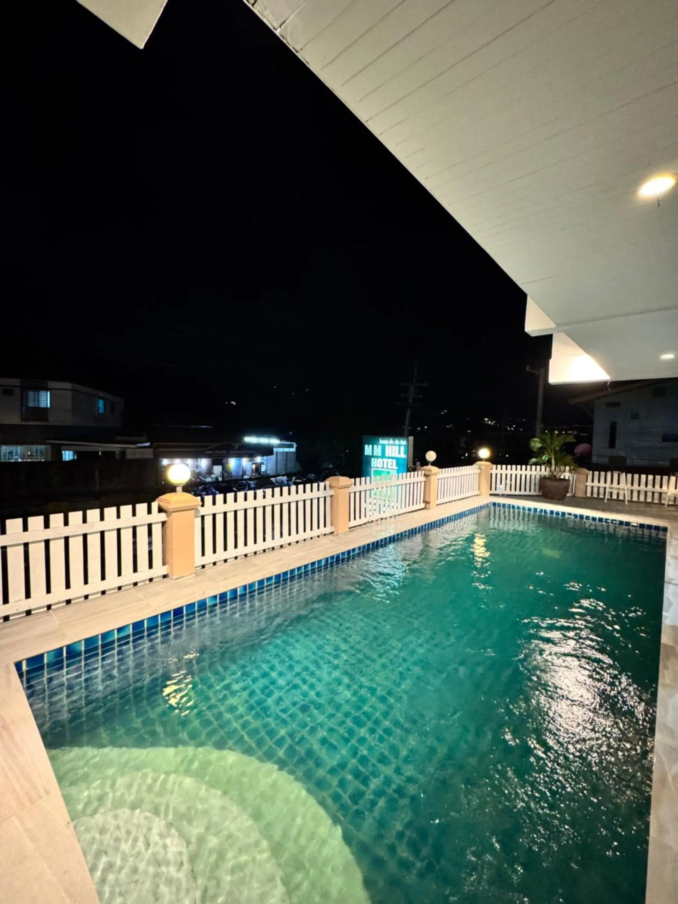 MM Hill Koh Samui Hotel - SHA Certified