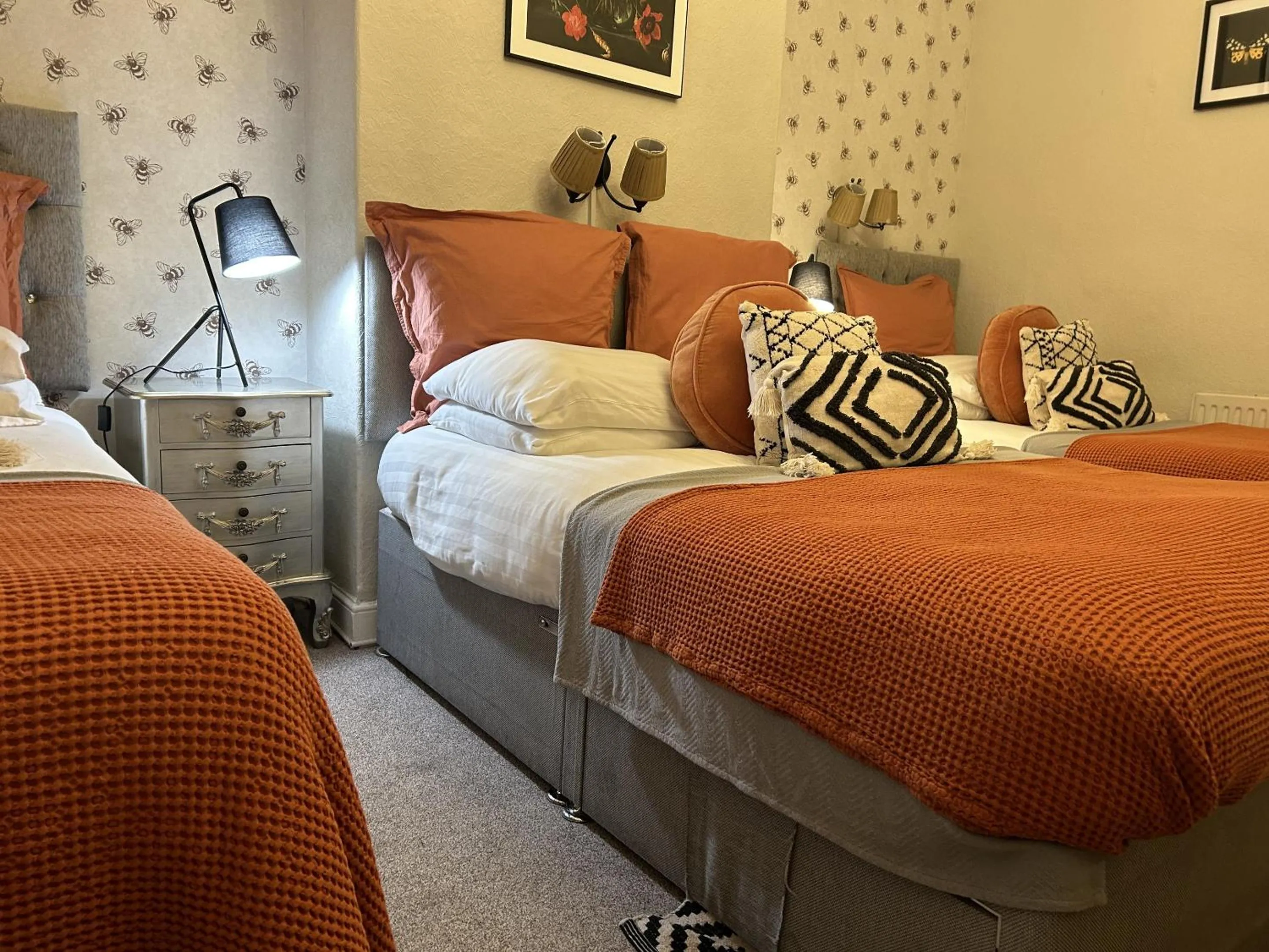 Bedroom, Bed in Maison Claire