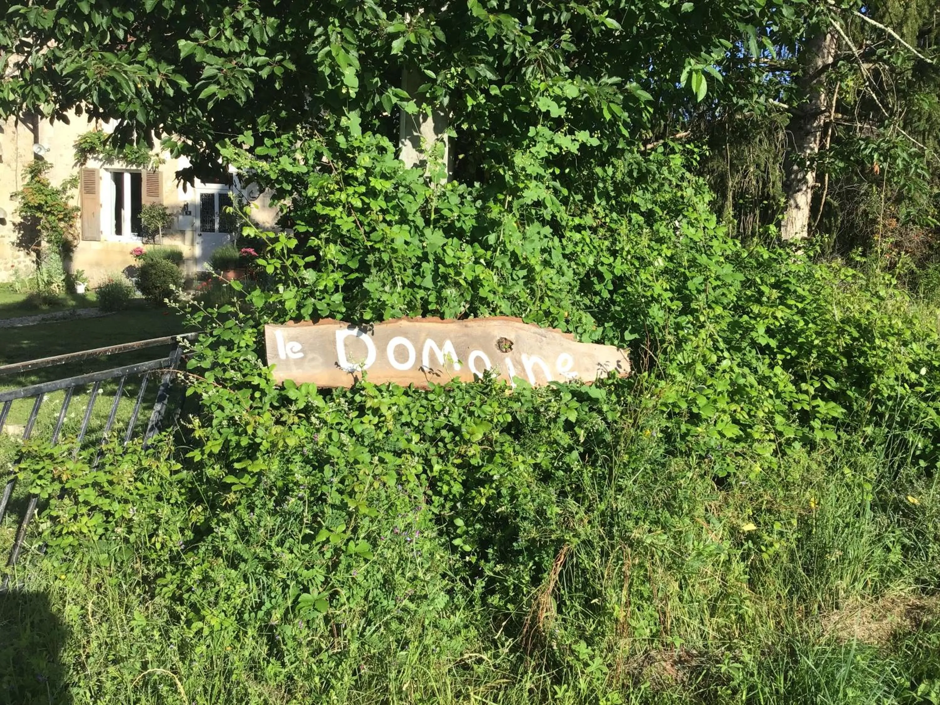 Property logo or sign in Le Domaine