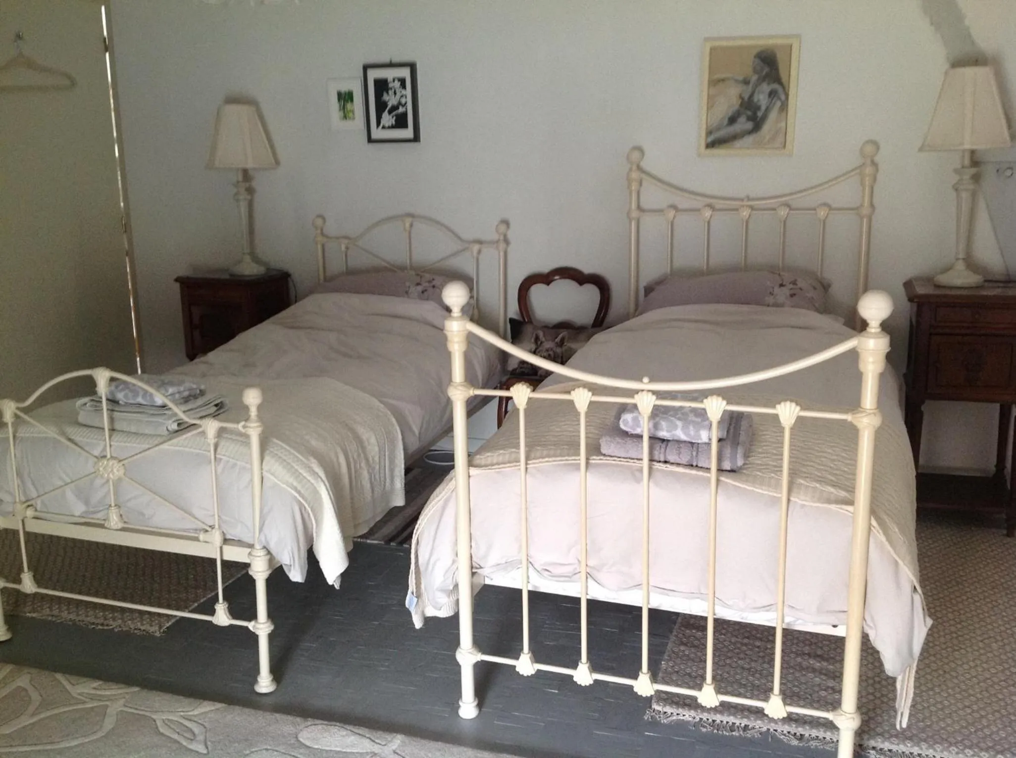 Photo of the whole room, Bed in Le Domaine