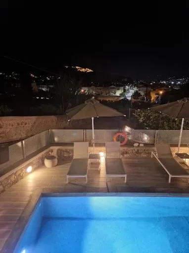 Property building in Kanathos Pigi