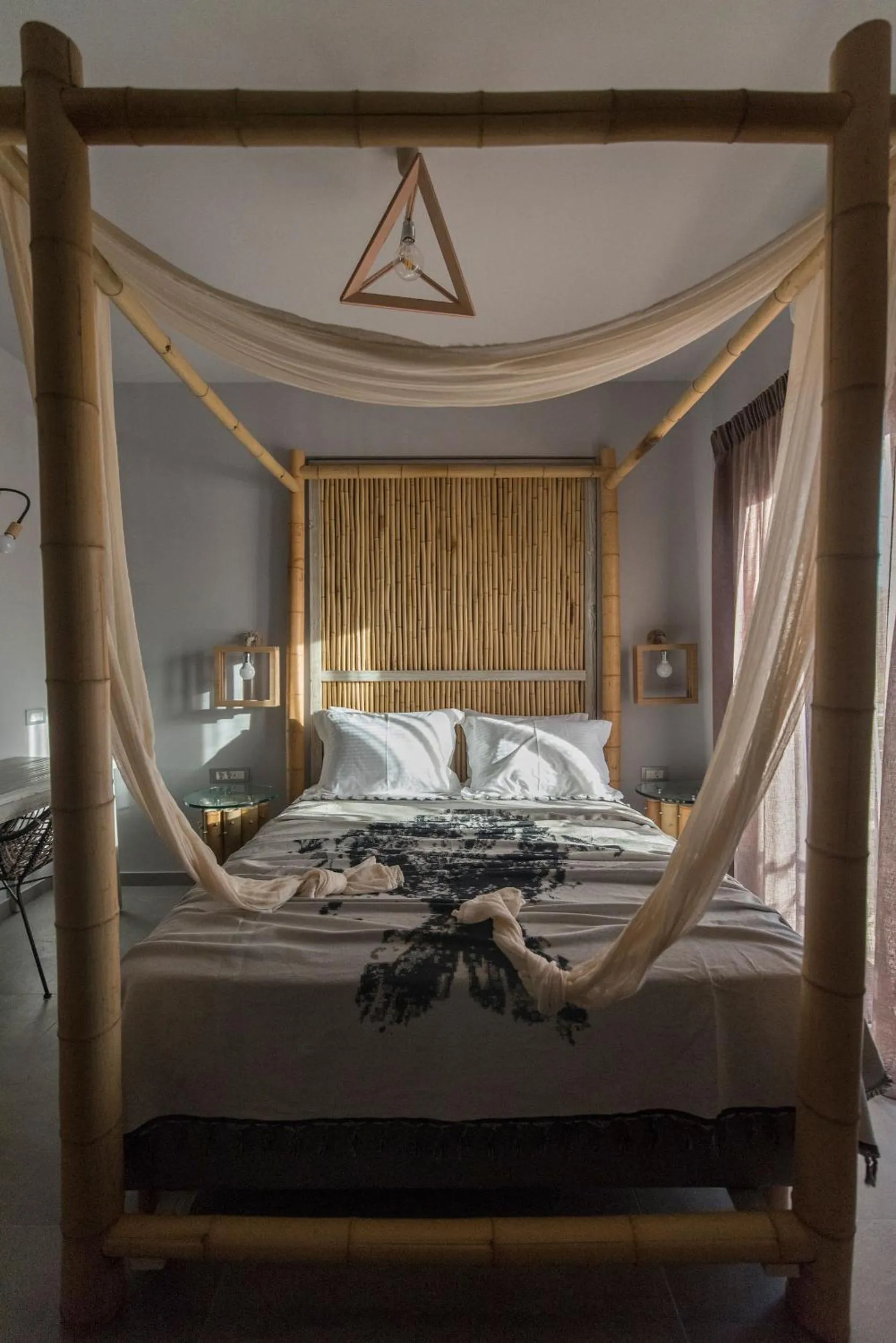 Bed in Kanathos Pigi