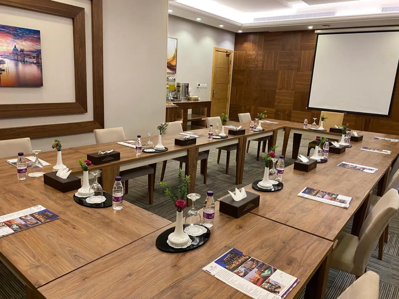 Meeting/conference room in Boudl Quraish