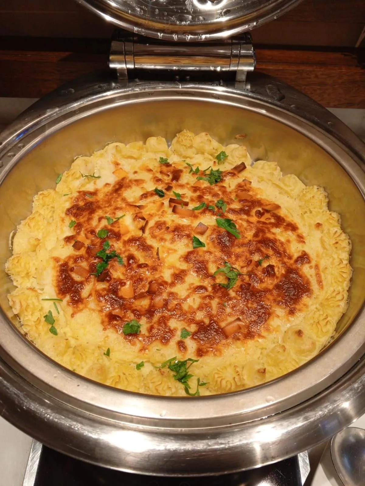 Restaurant/places to eat in Boudl Quraish