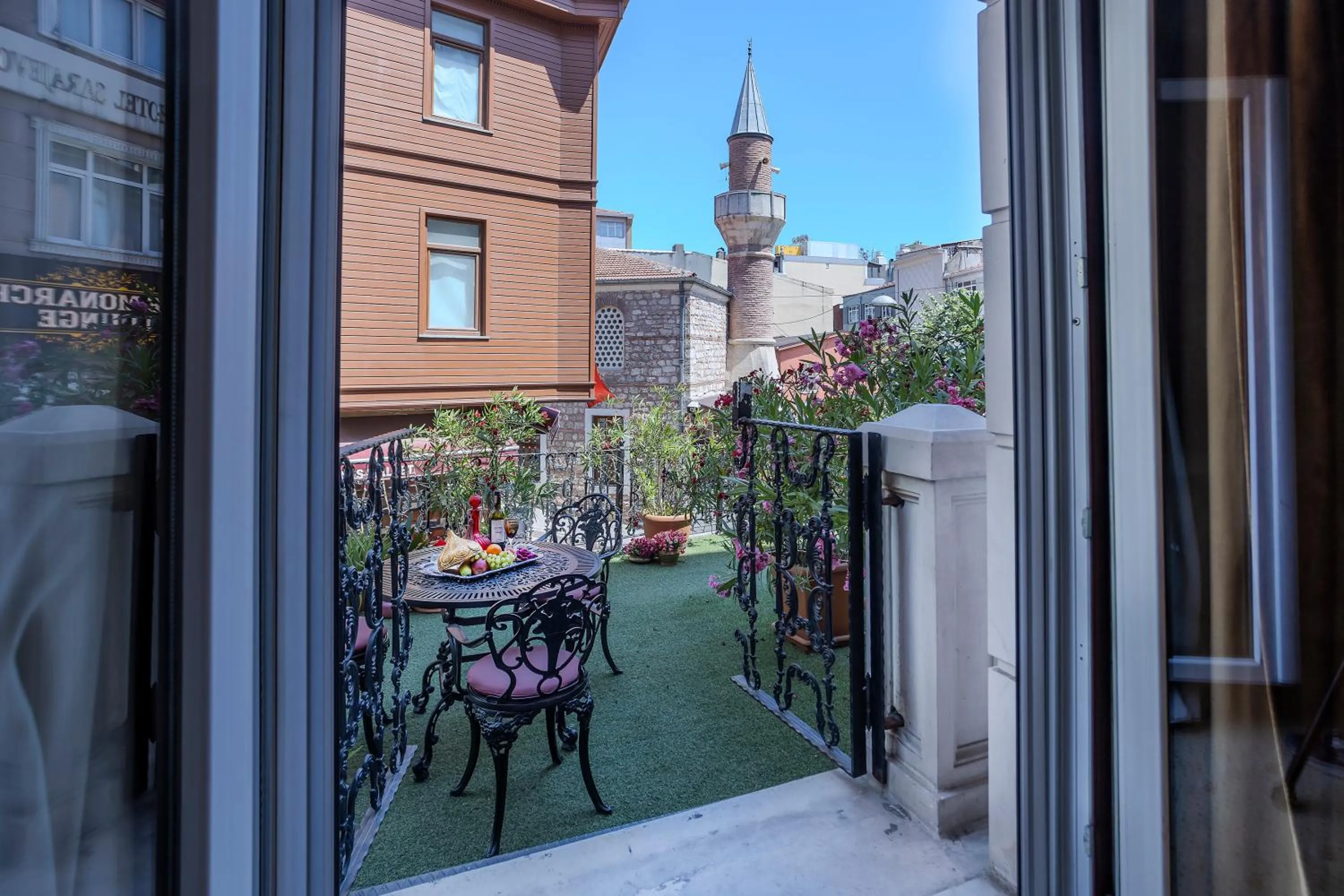 Balin Hotel - Special Category