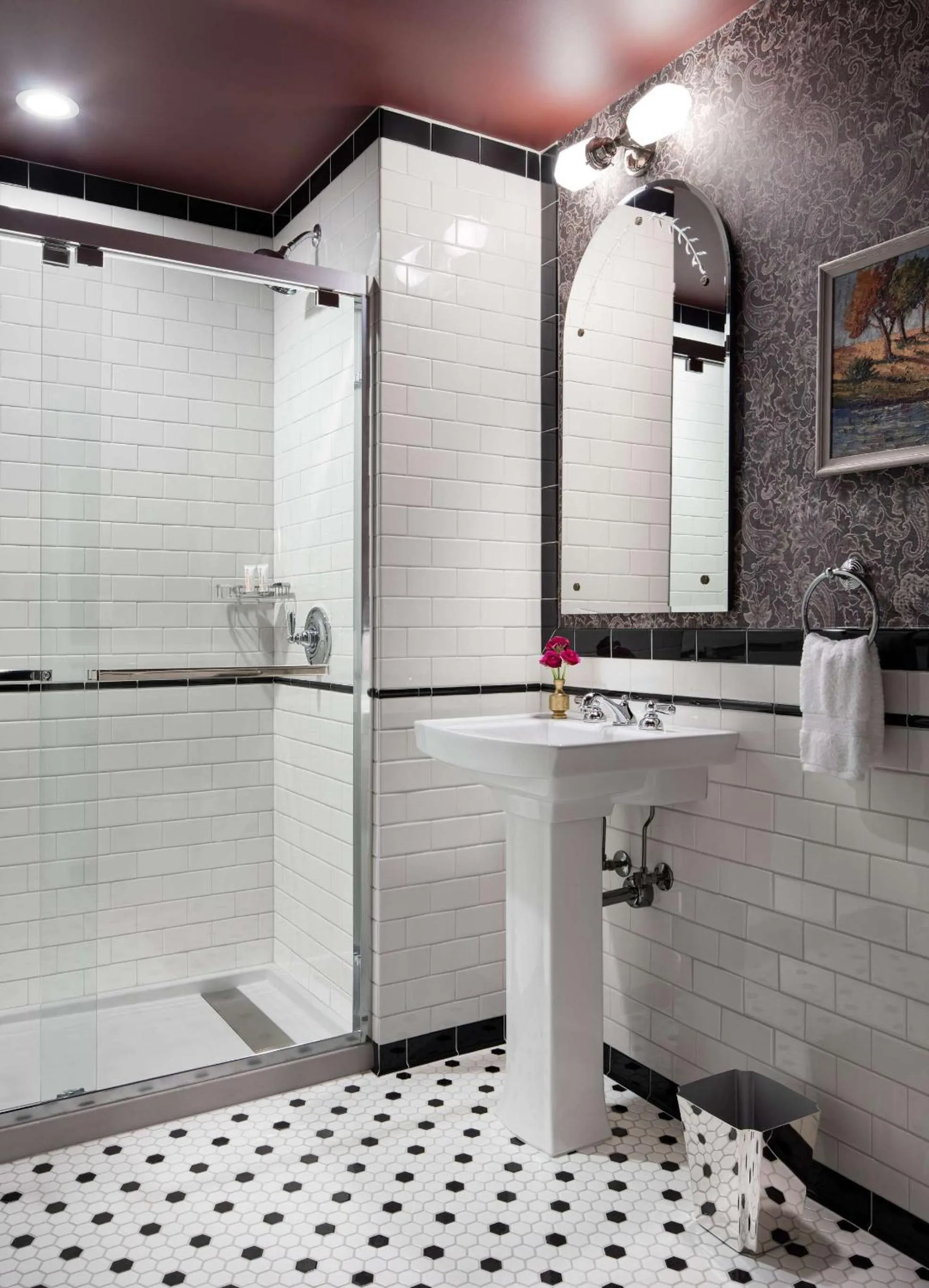 Bathroom in Graduate by Hilton Evanston