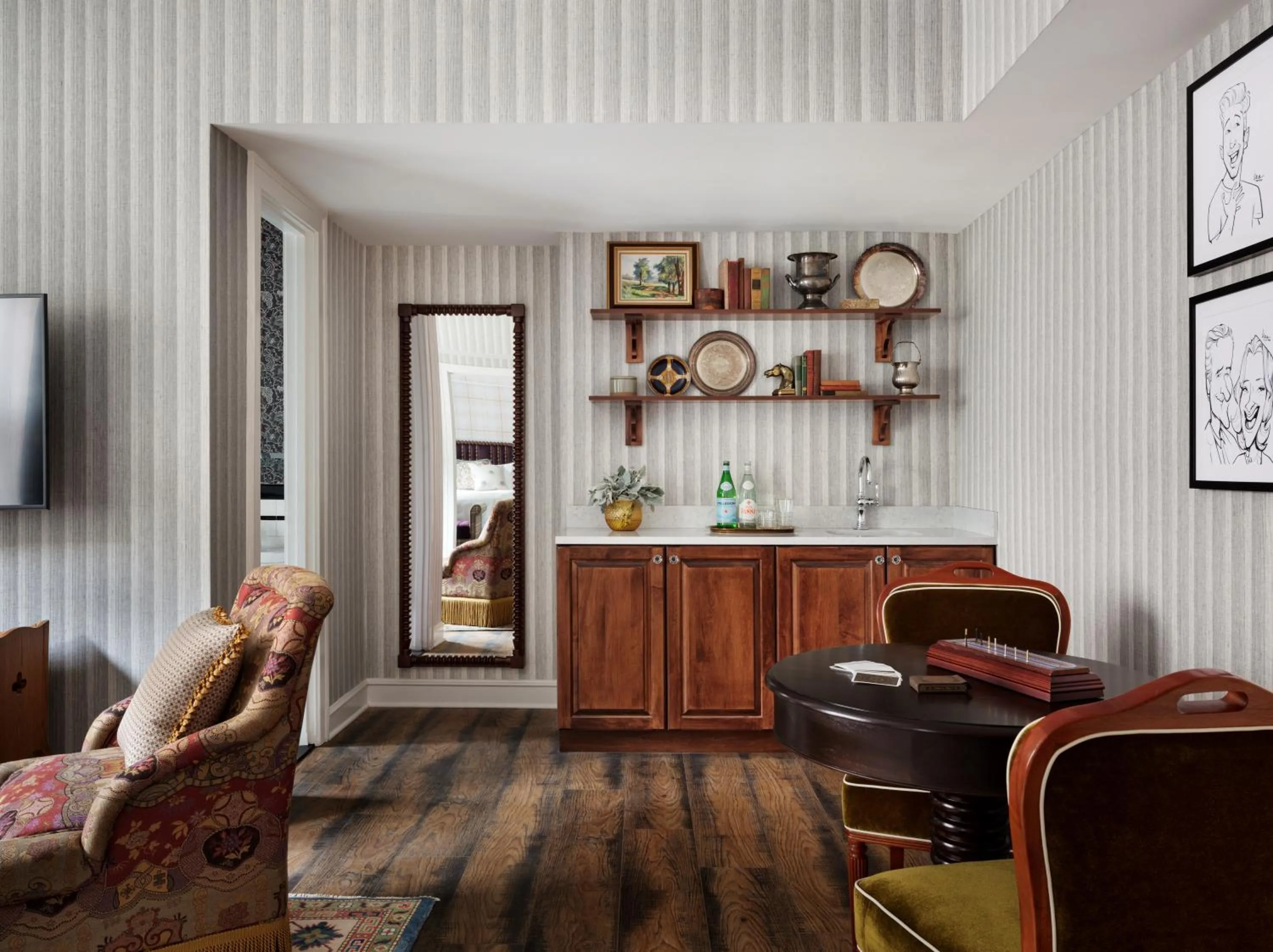 Living room in Graduate by Hilton Evanston