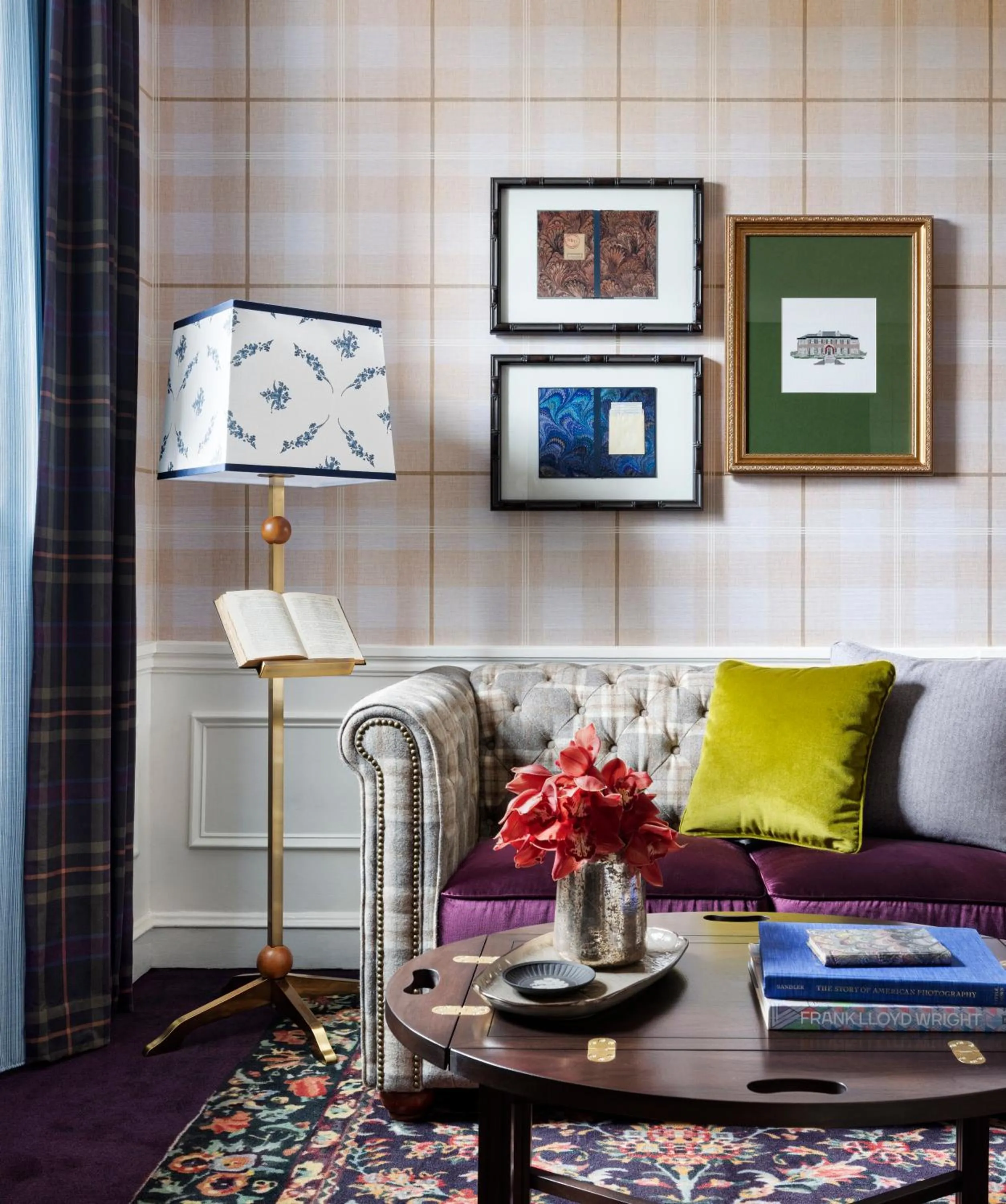 Living room in Graduate by Hilton Evanston