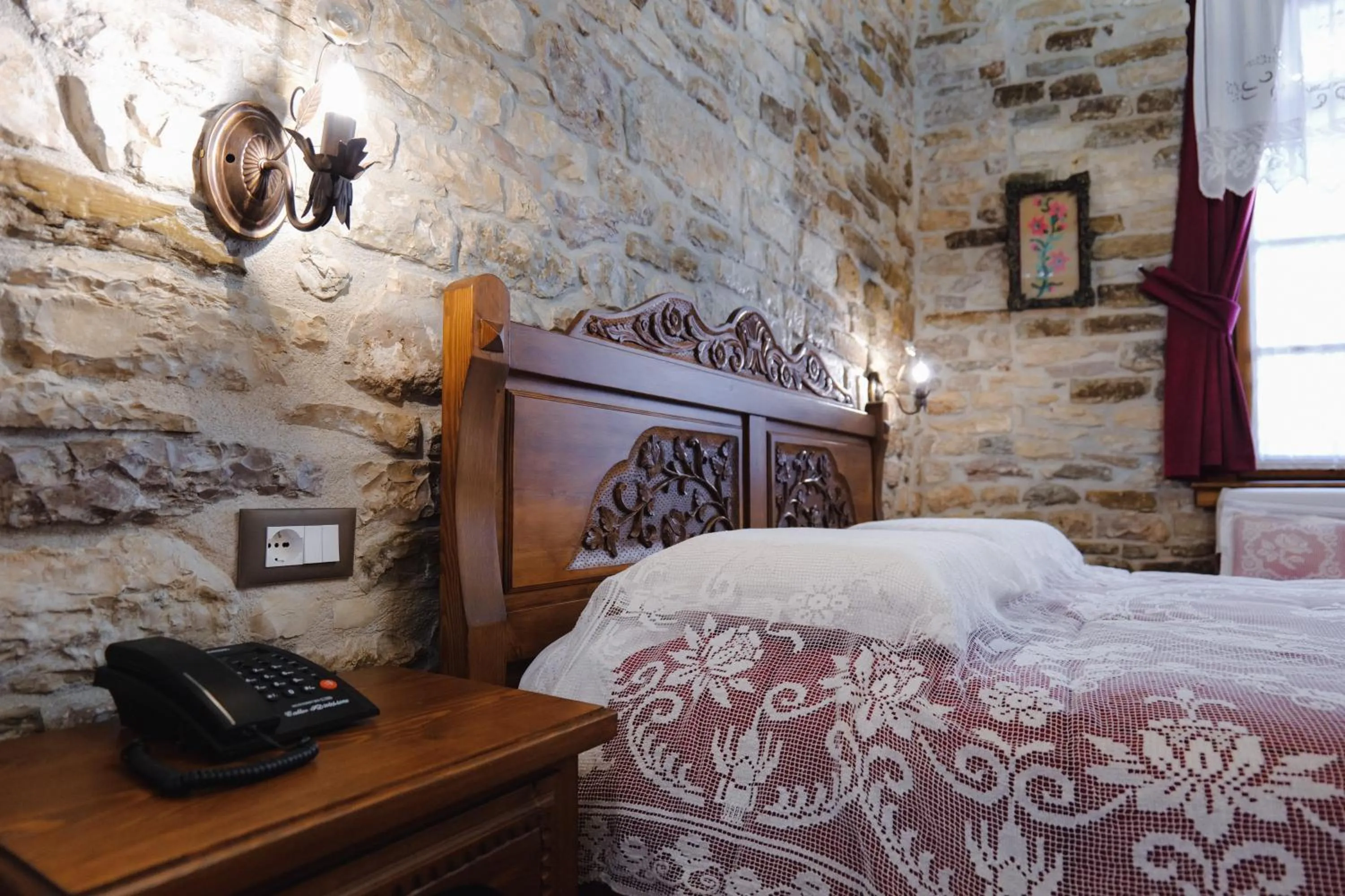 Bedroom in Hotel Bineri