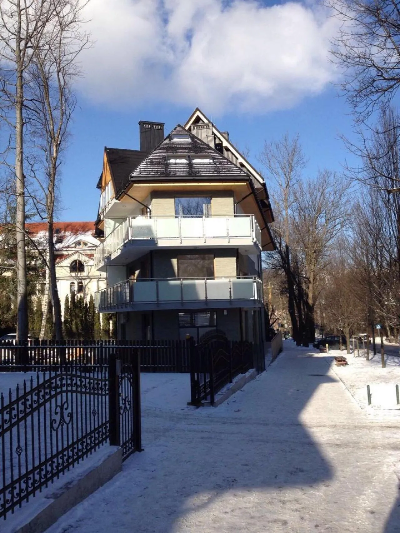 Property building in Apart-Center Sienkiewicza