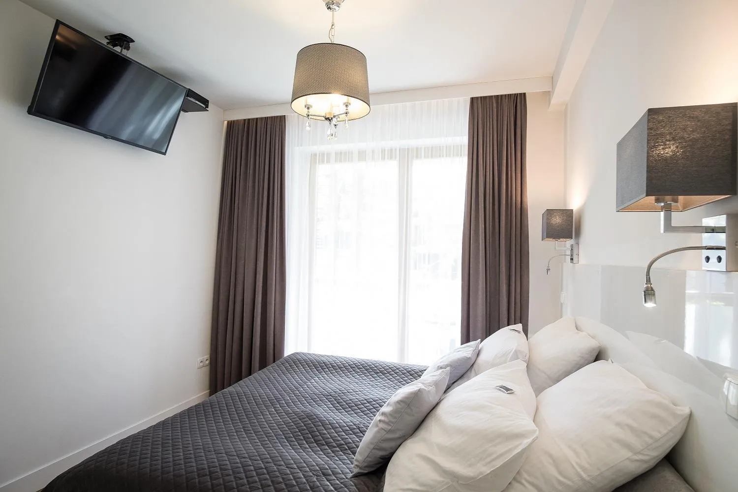 Photo of the whole room, Bed in Apart-Center Sienkiewicza