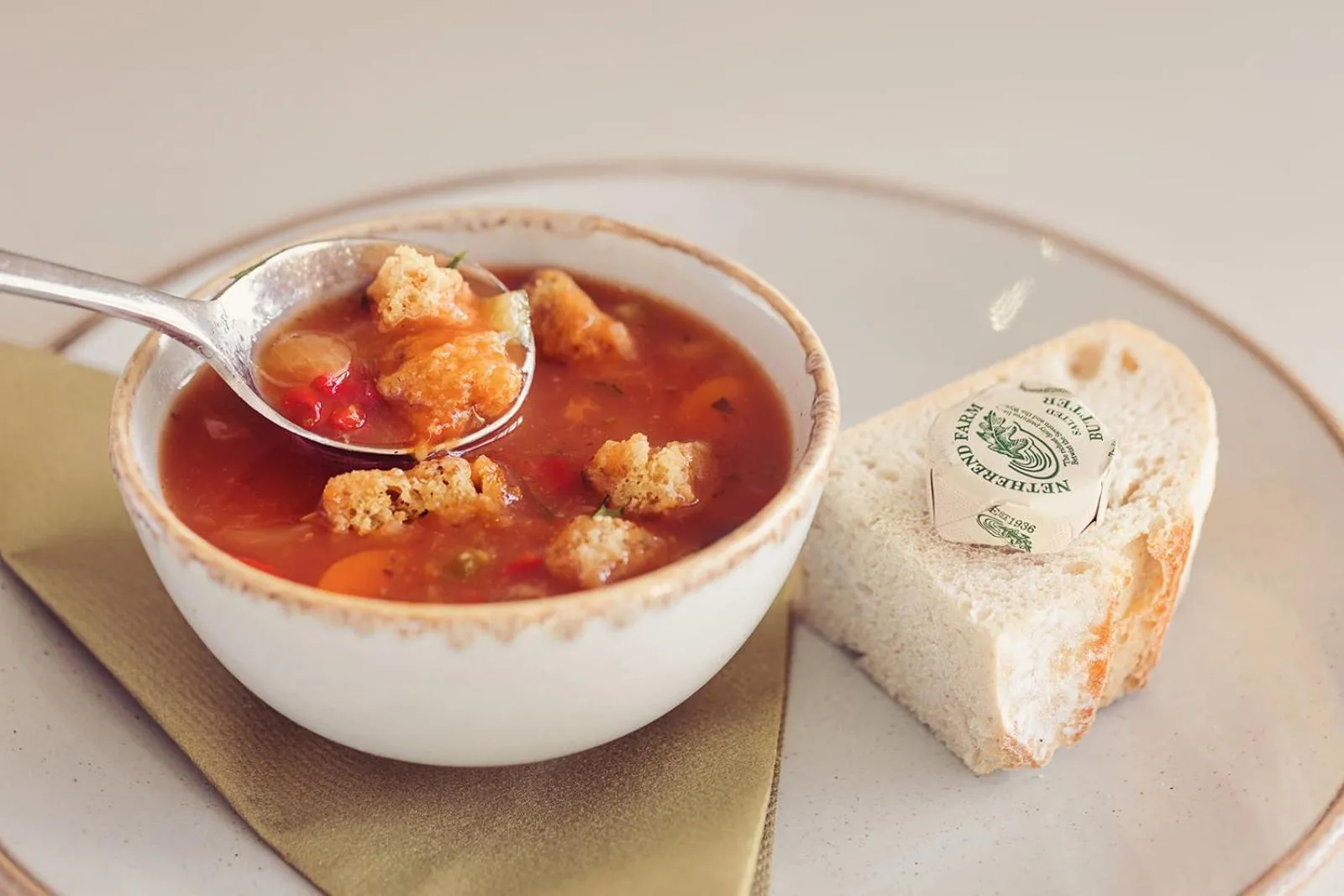 Food in Longlands Inn & Cottages