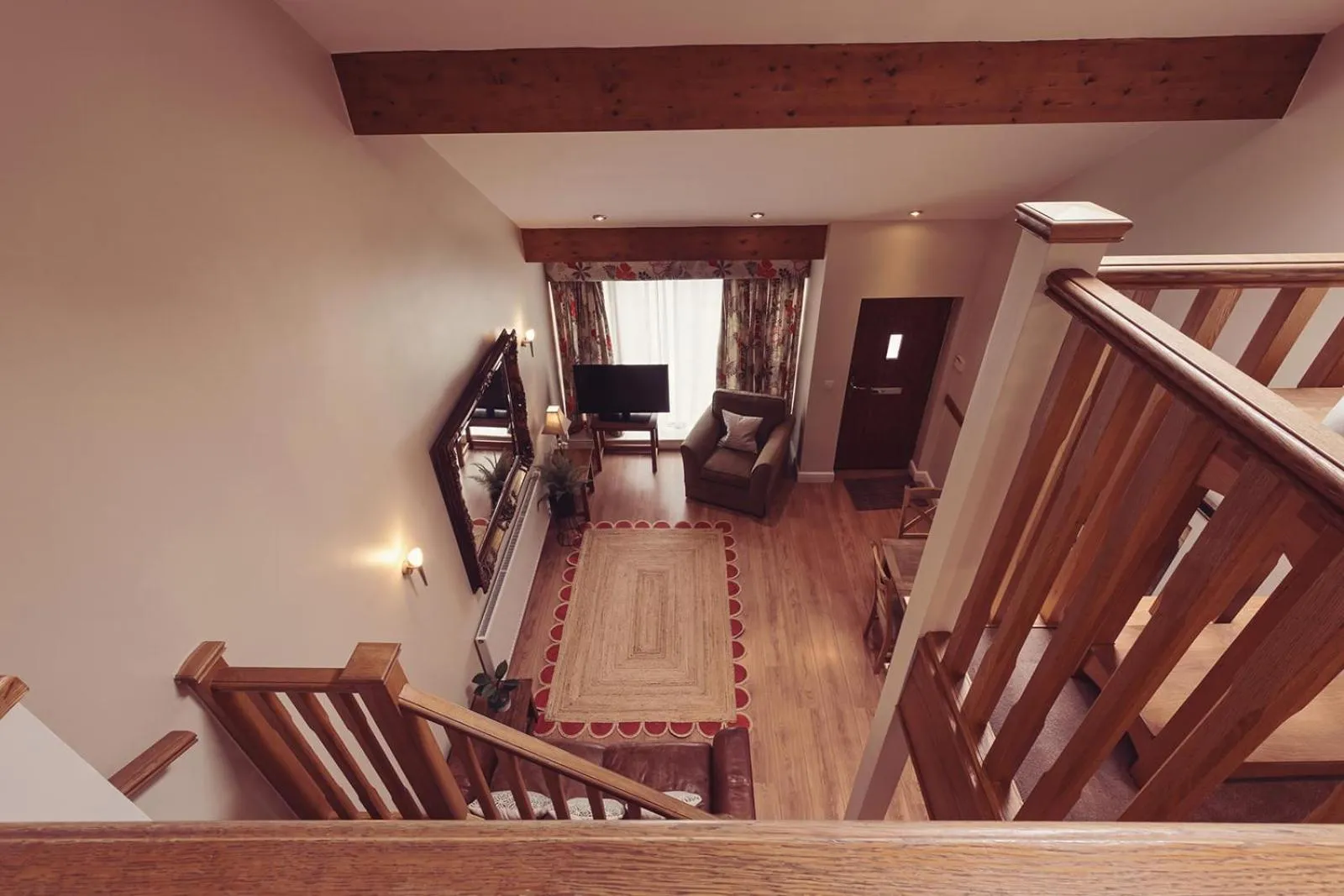 Longlands Inn & Cottages