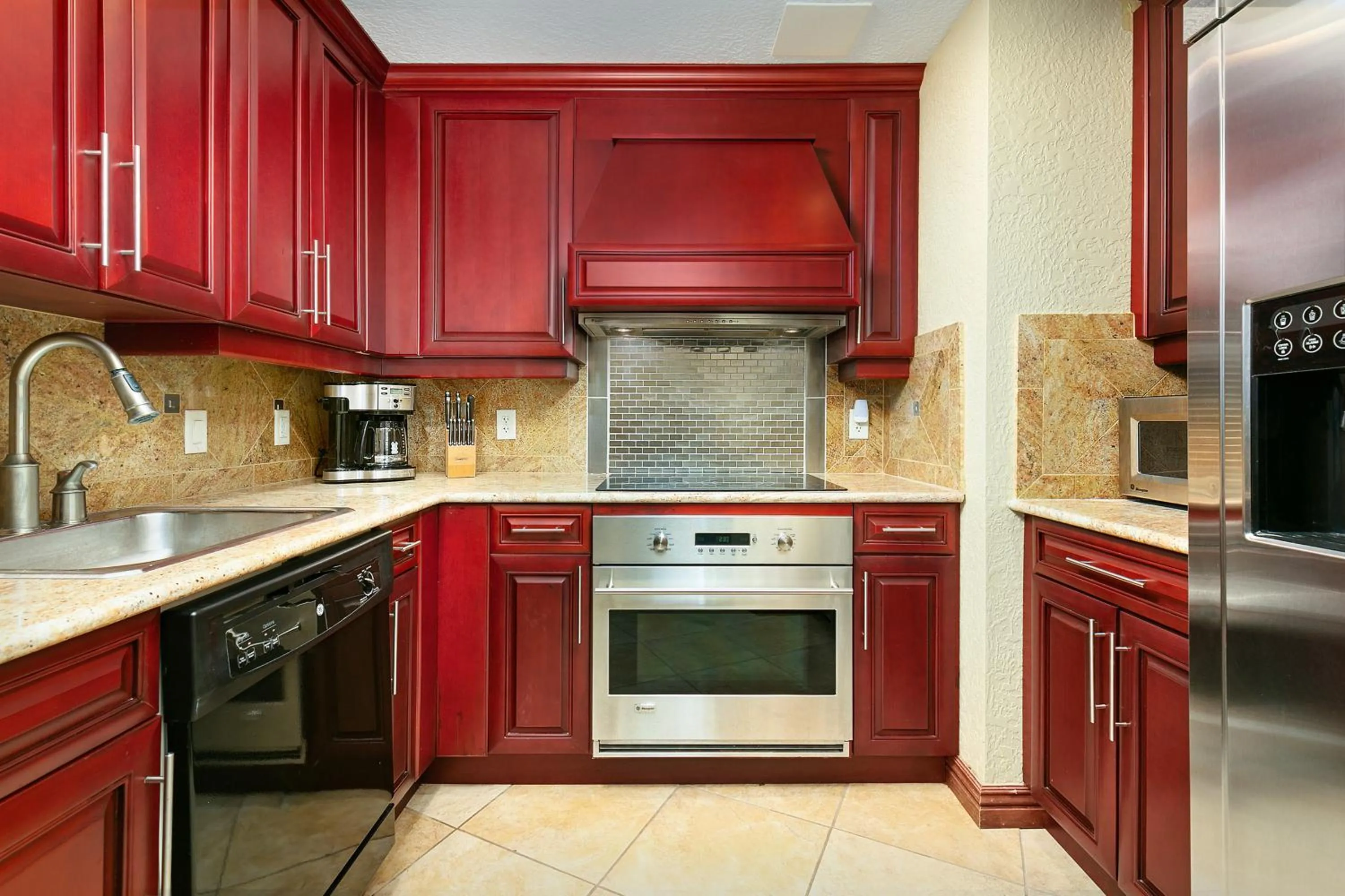 Kitchen or kitchenette in Condos at Canyons Resort by White Pines