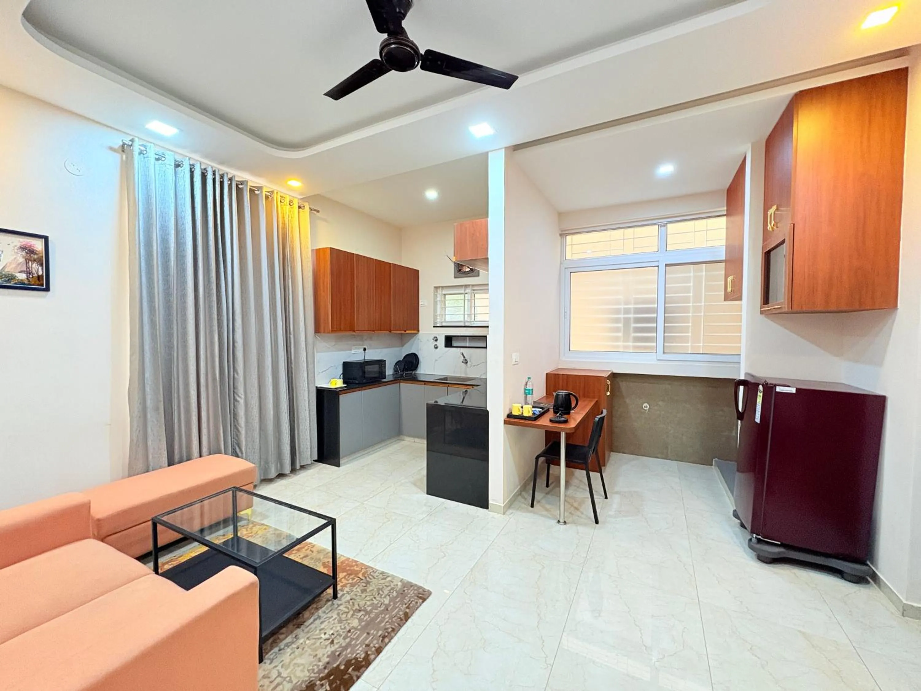 Sunshine Suites-Premium