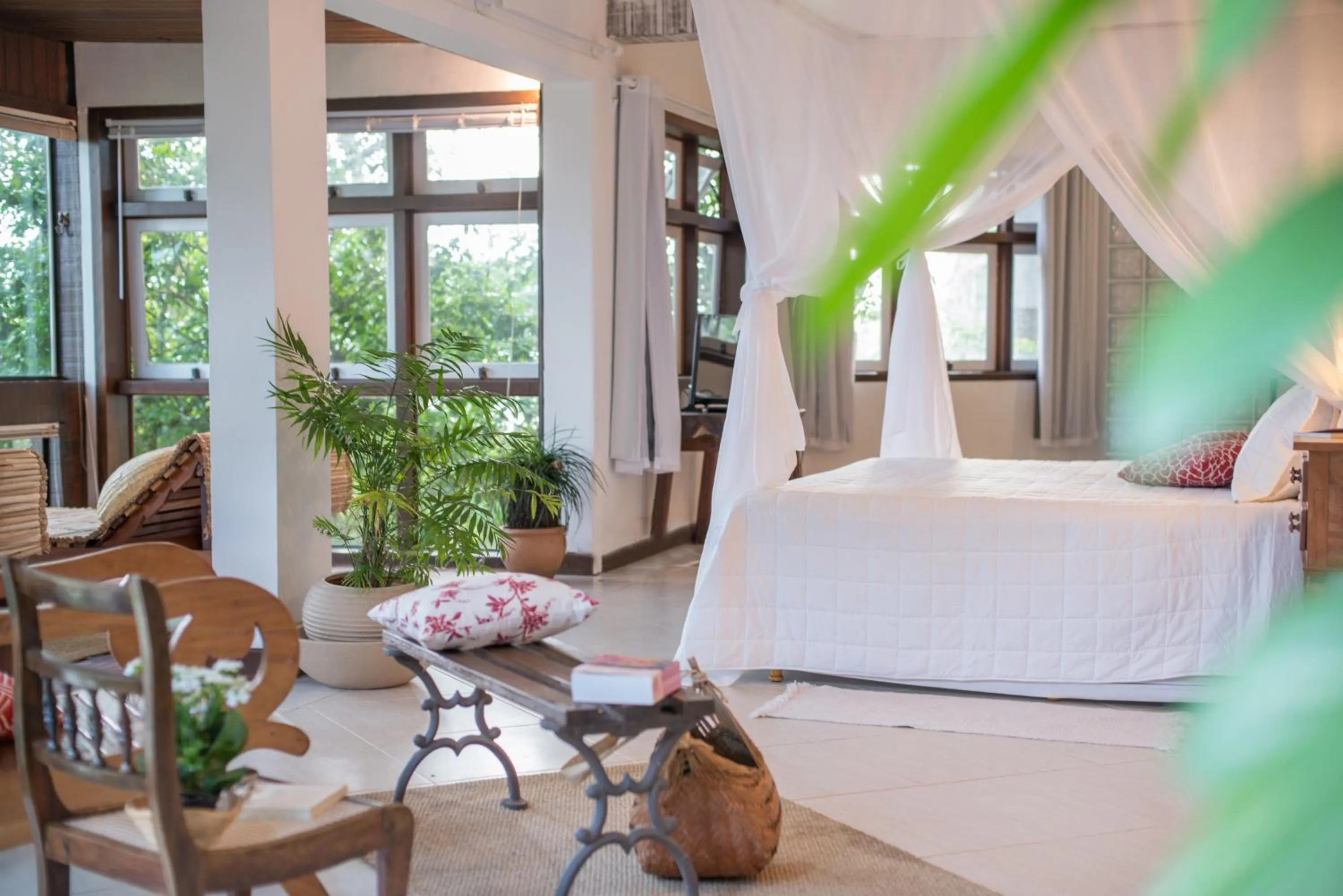 Photo of the whole room in Pousada Enseada das Garças