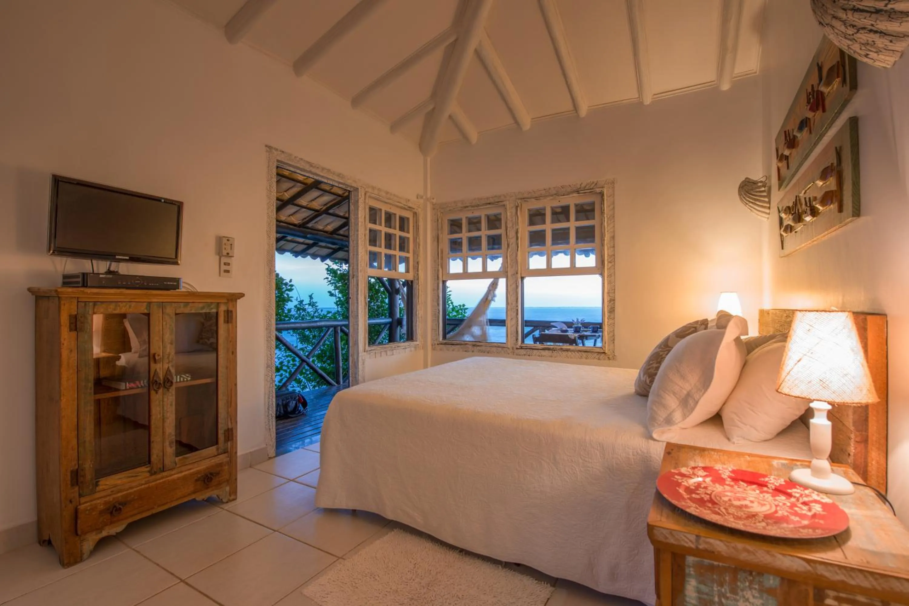 Photo of the whole room in Pousada Enseada das Garças