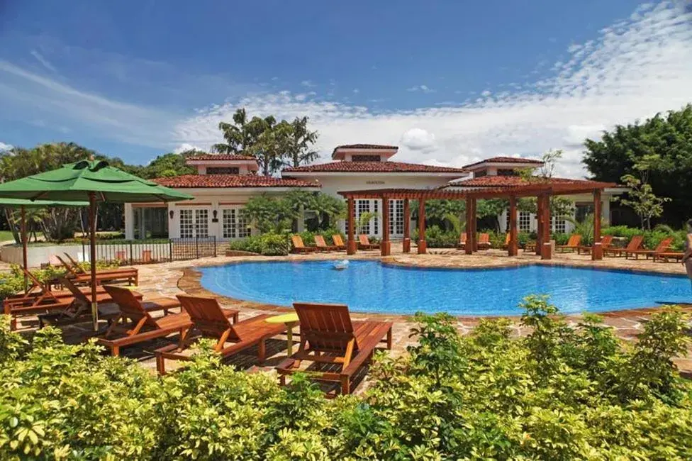 Fitness centre/facilities in InterContinental Costa Rica at Multiplaza Mall by IHG Fitness centre/facilities in InterContinental Costa Rica at Multiplaza Mall by IHG