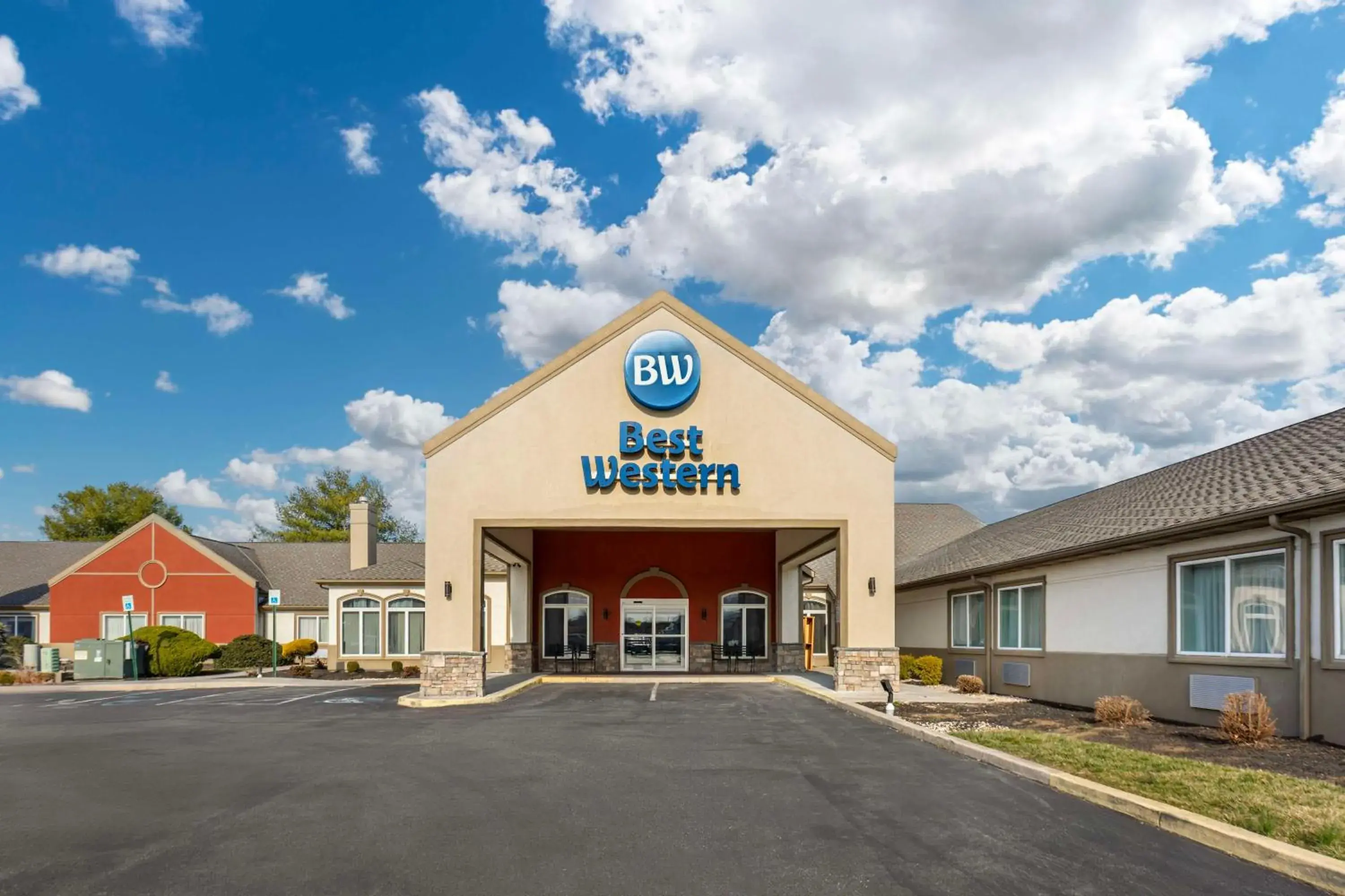 Property building in Best Western Chambersburg Property building in Best Western Chambersburg