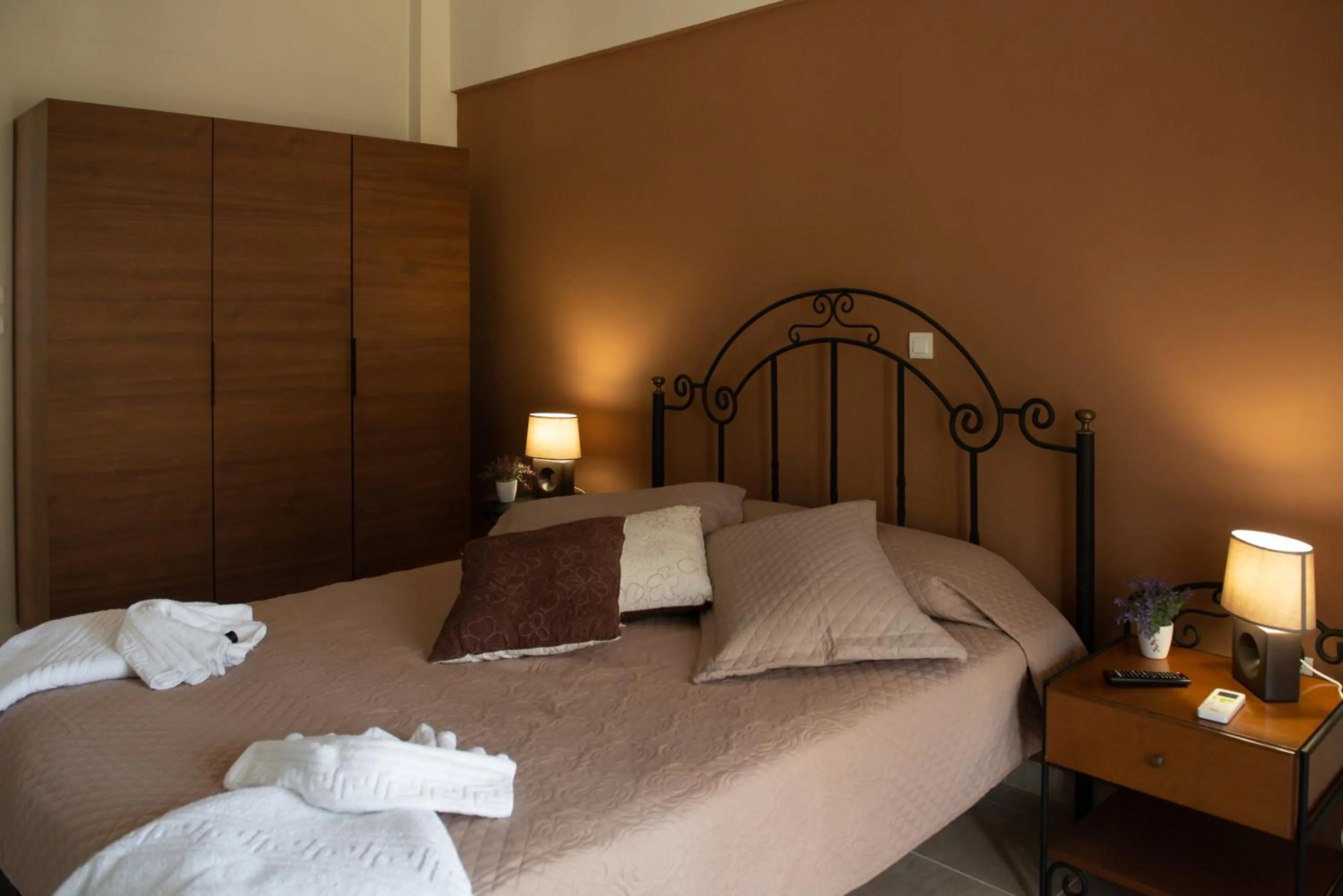 Bed in Artemissoula near airport