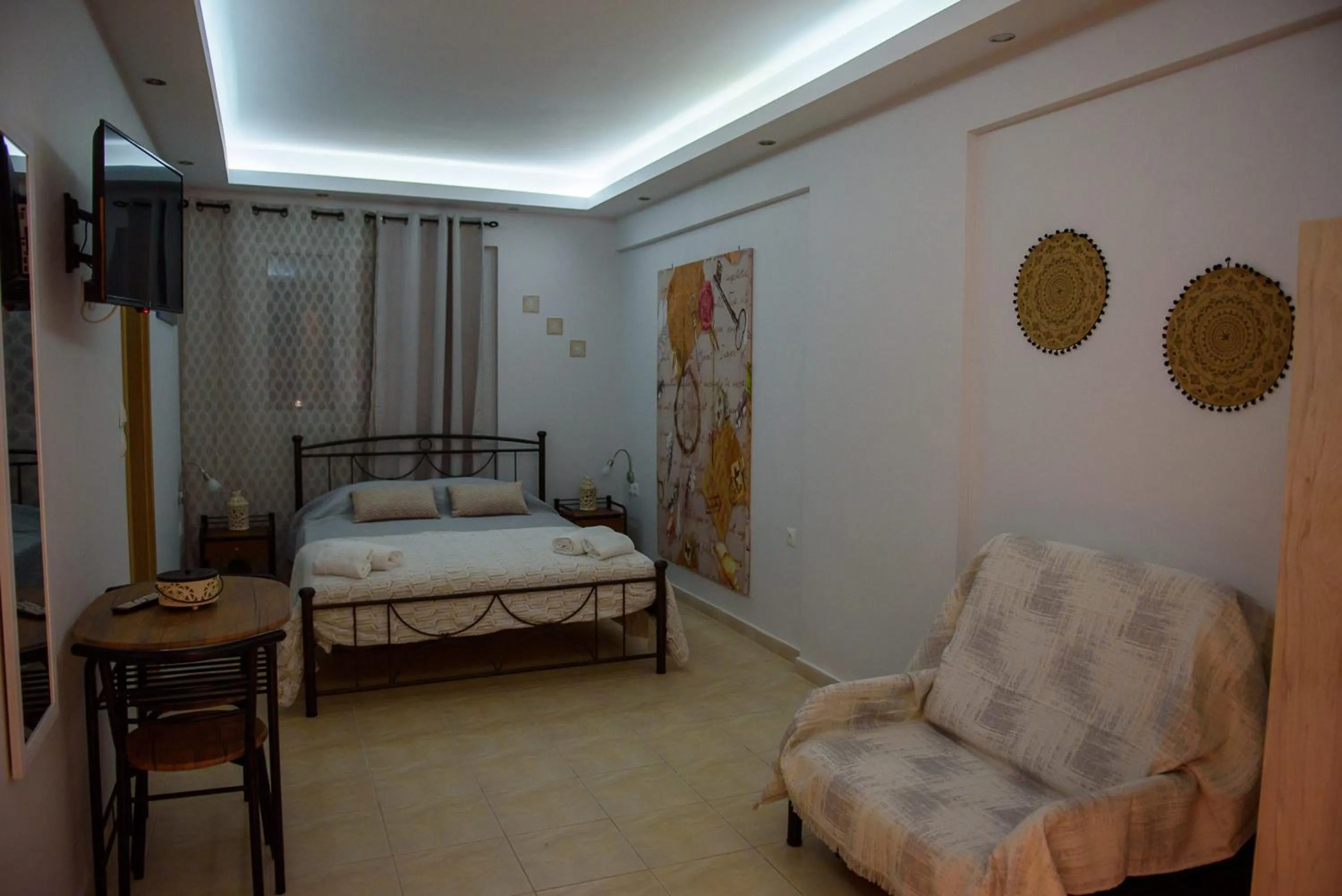 Bed in Artemissoula near airport