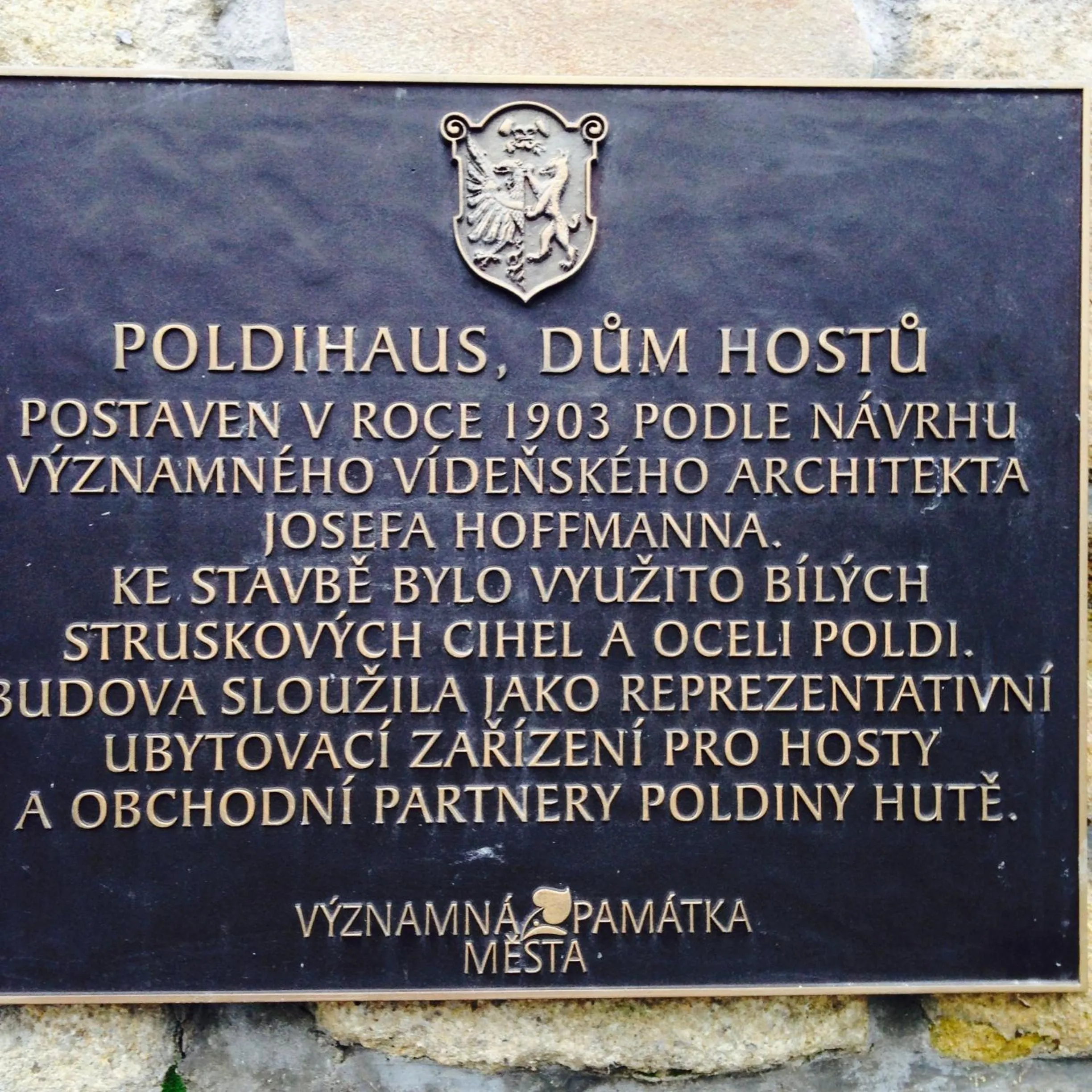 Property building in Art Deco Hotel Hoffmann