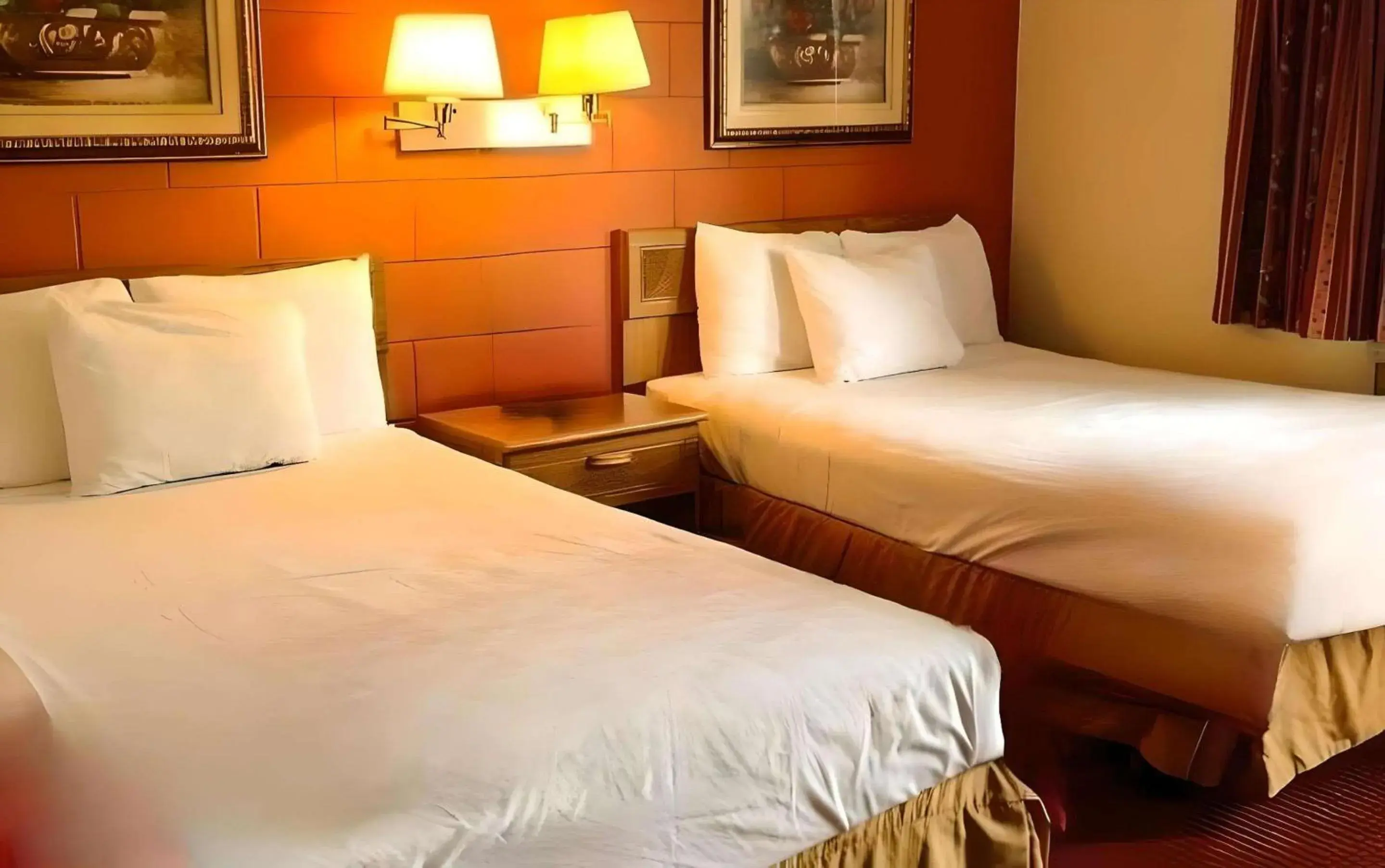 Bedroom, Bed in Rodeway Inn Bedroom, Bed in Rodeway Inn