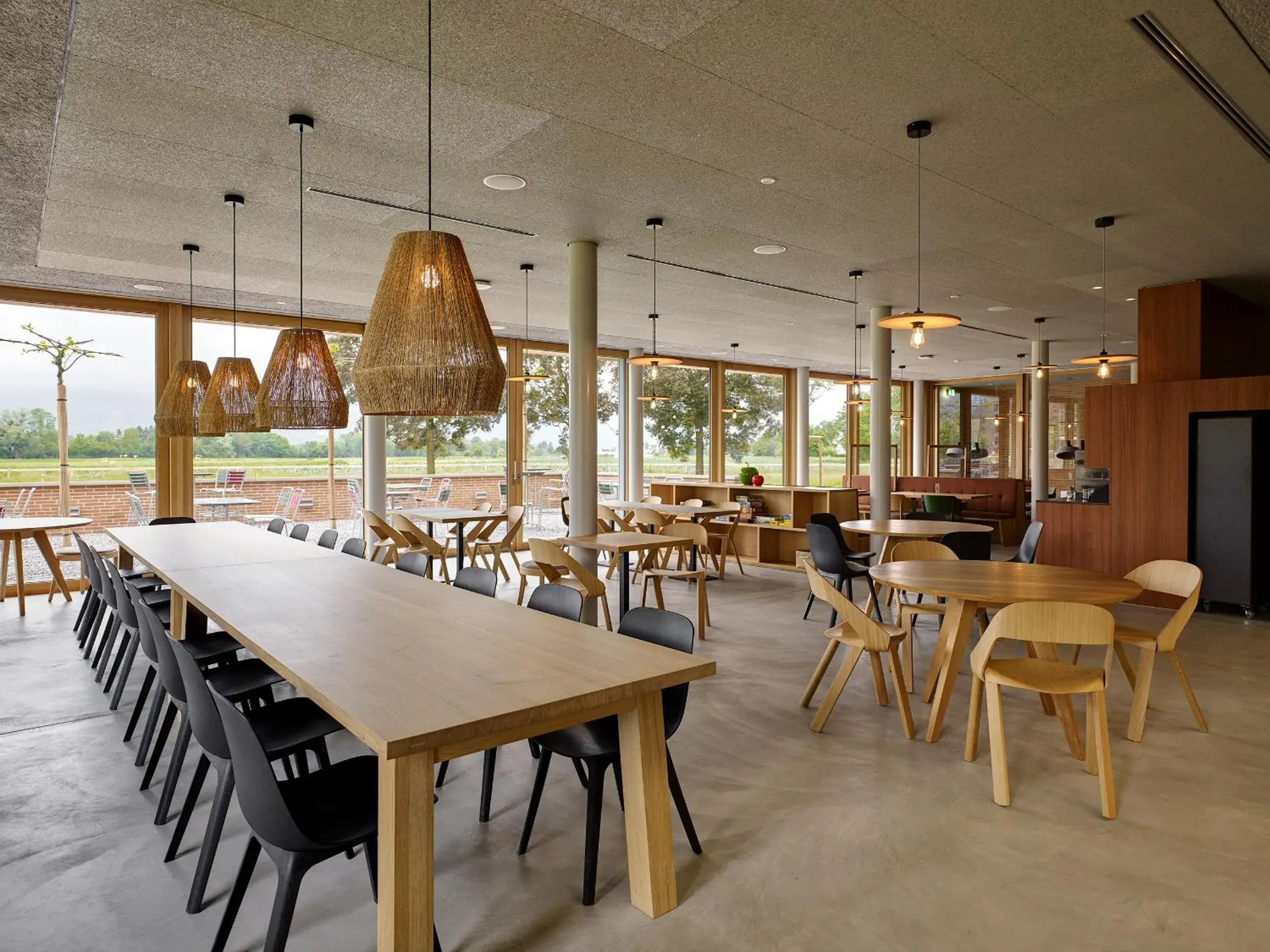 Restaurant/places to eat in Schaan-Vaduz Youth Hostel Restaurant/places to eat in Schaan-Vaduz Youth Hostel