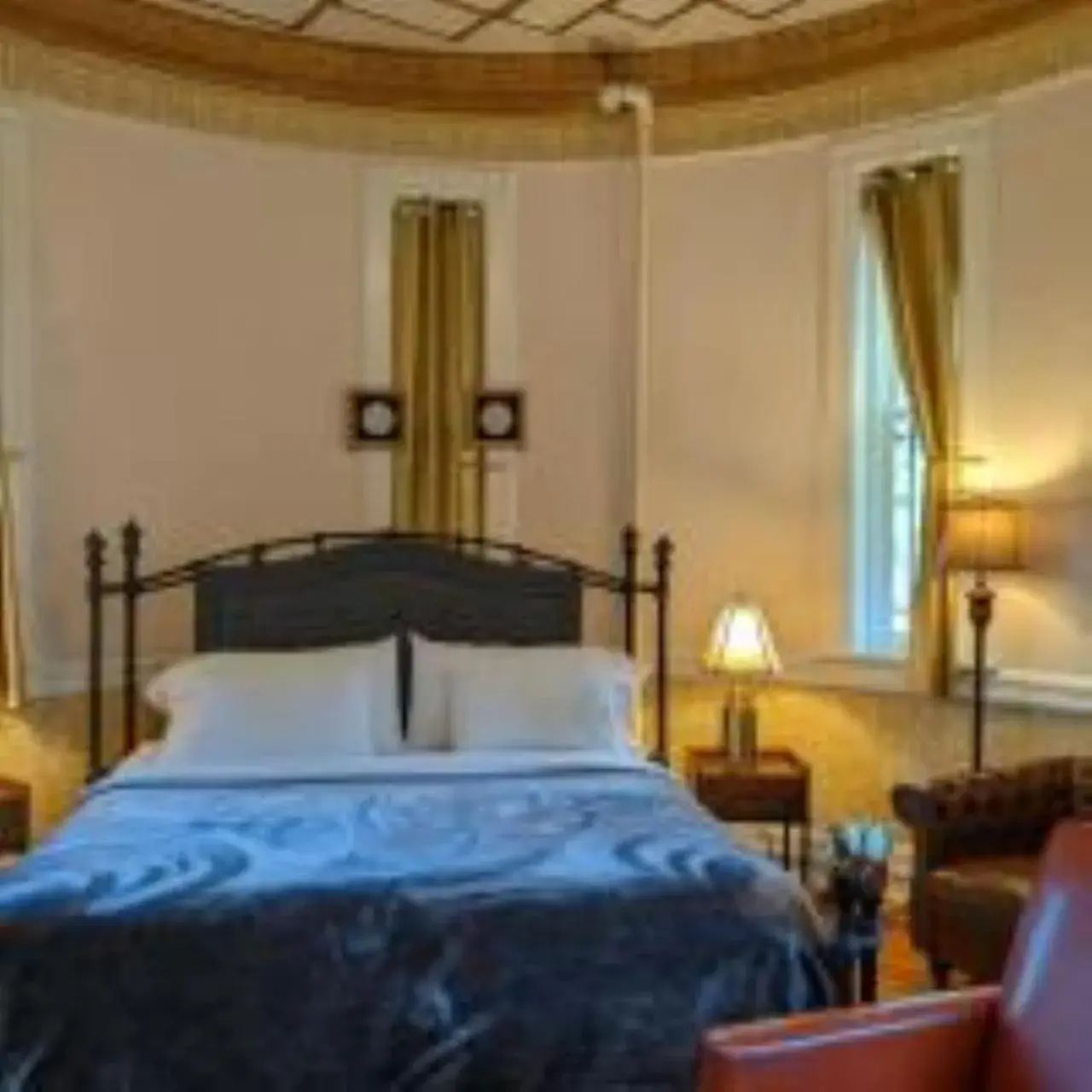 Bedroom, Bed in Amsterdam Castle NY Bedroom, Bed in Amsterdam Castle NY