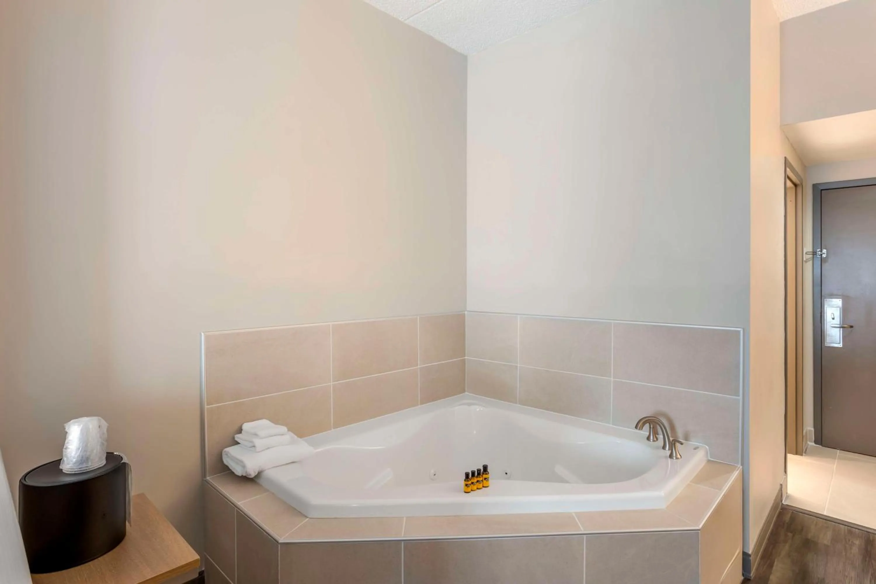 Bedroom in Holiday Inn Express York, an IHG Hotel