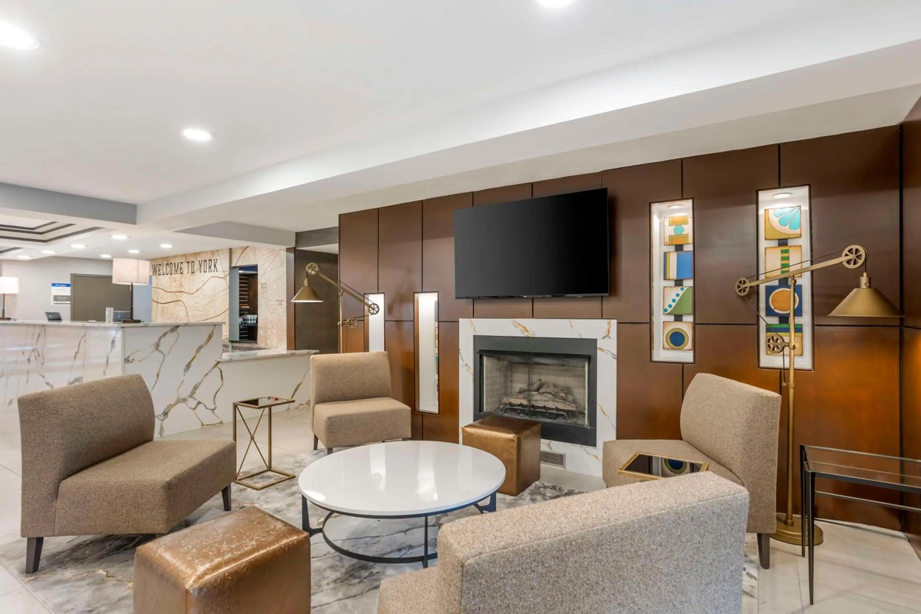 Lobby or reception in Holiday Inn Express York, an IHG Hotel